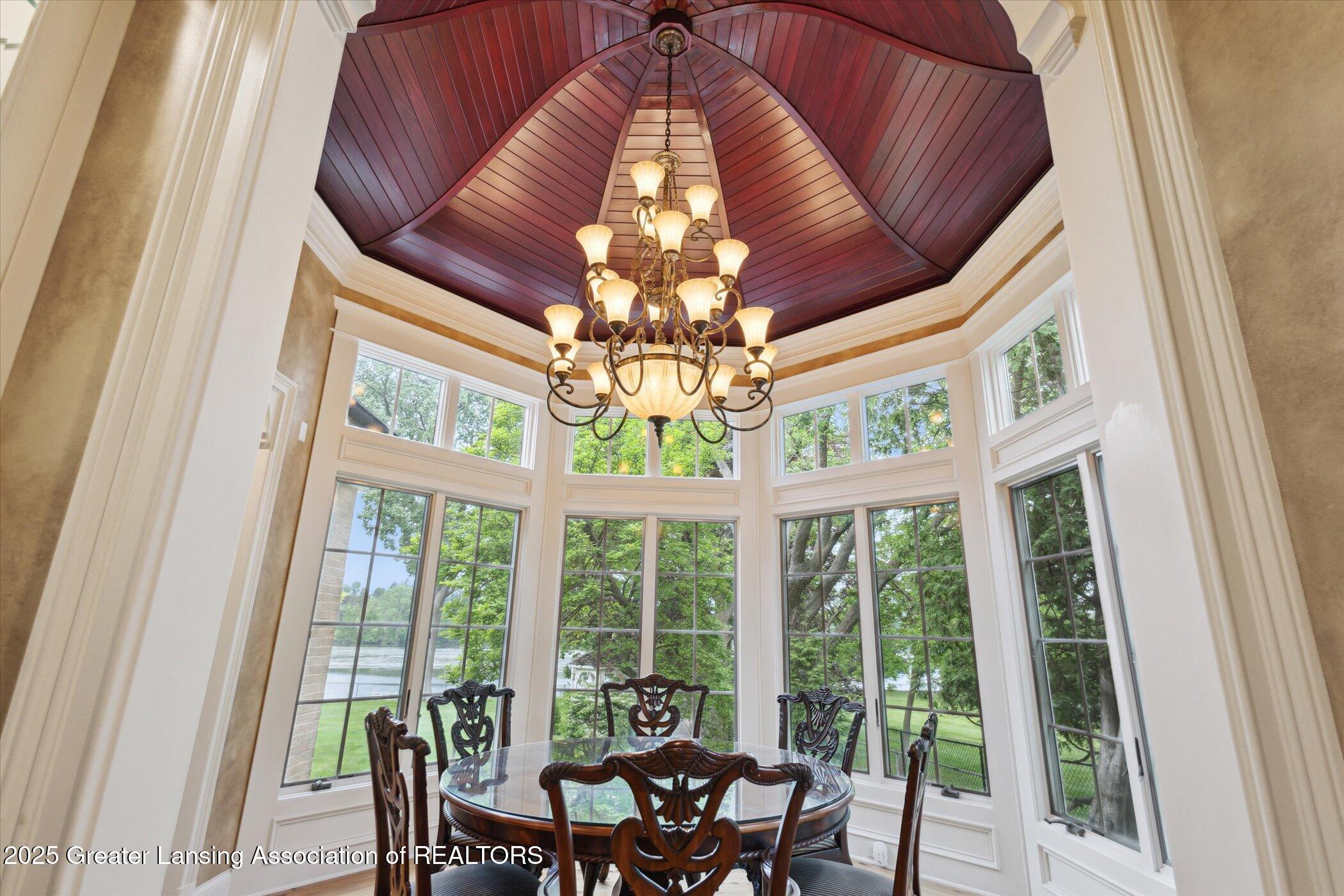 Lansing, Michigan, 48911, United States, 5 Bedrooms Bedrooms, ,5 BathroomsBathrooms,Residential,Active,1988463