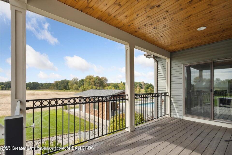 Grand Ledge, Michigan, 48837, United States, 4 Bedrooms Bedrooms, ,5 BathroomsBathrooms,Residential,Contingent,2006820