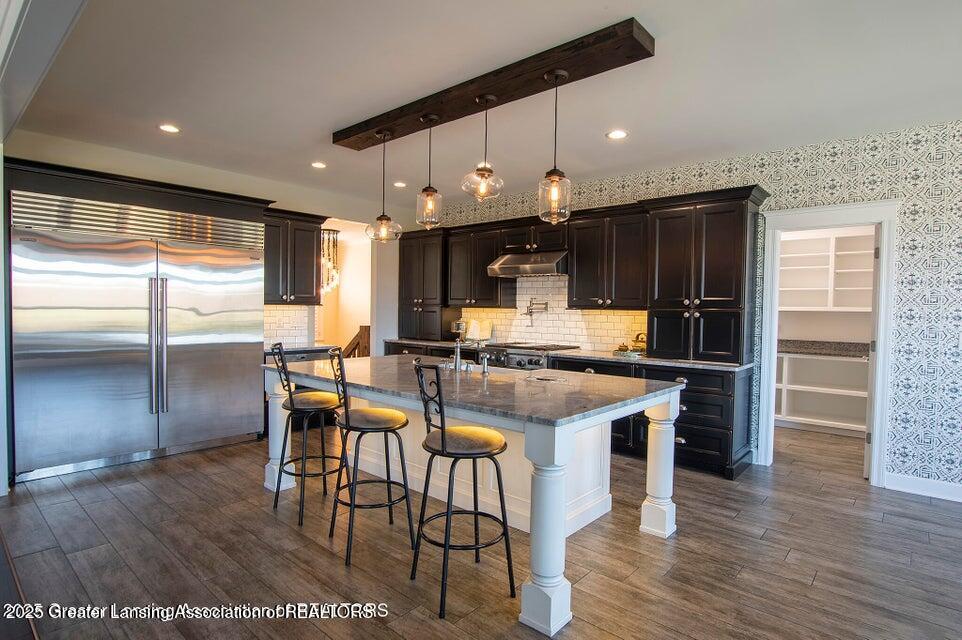 Grand Ledge, Michigan, 48837, United States, 4 Bedrooms Bedrooms, ,5 BathroomsBathrooms,Residential,Contingent,2006820