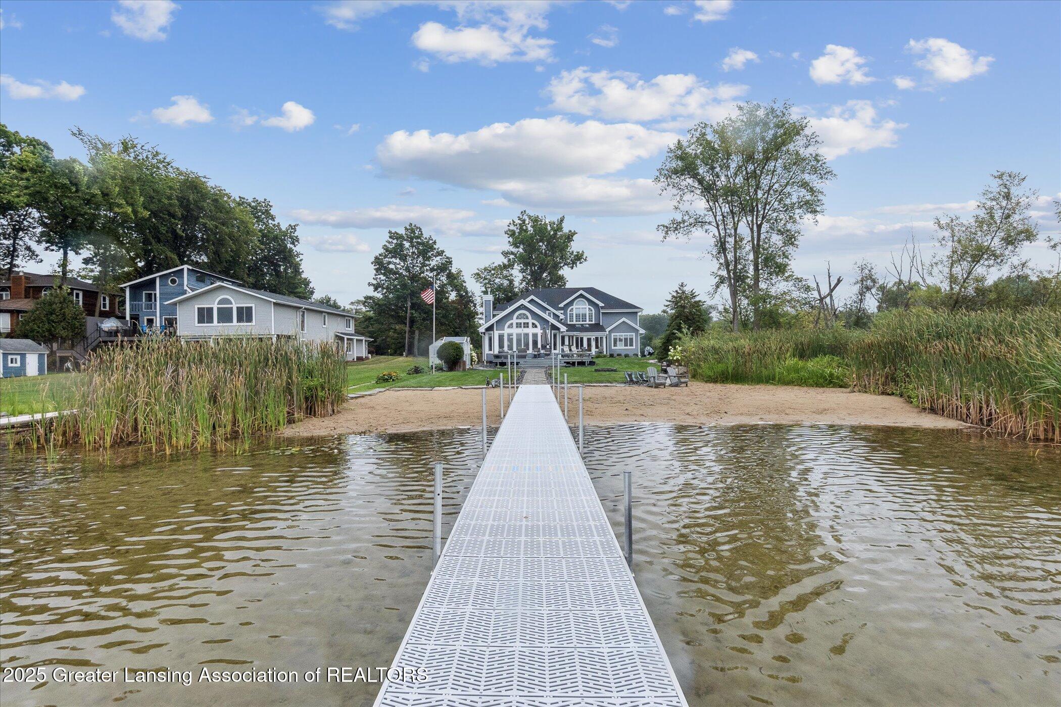 Haslett, Michigan, 48840, United States, 4 Bedrooms Bedrooms, ,3 BathroomsBathrooms,Residential,Contingent,1988482