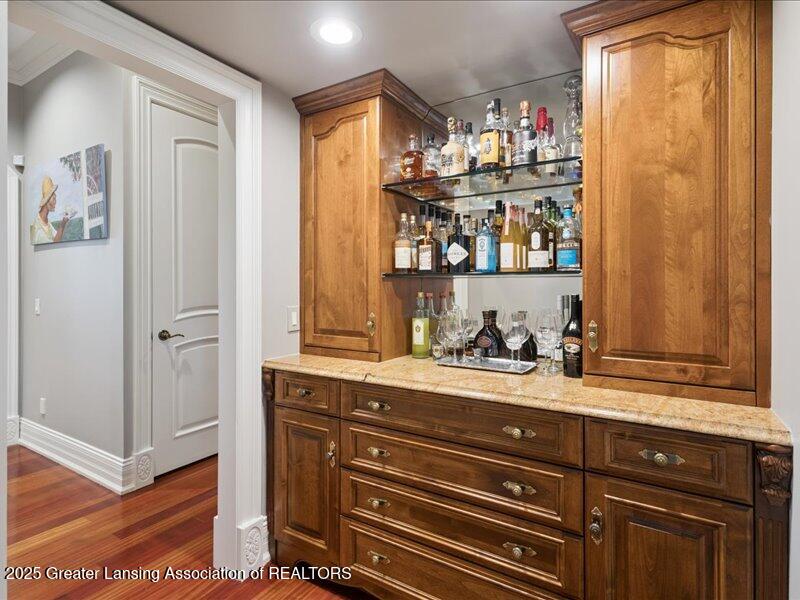 East Lansing, Michigan, 48823, United States, 8 Bedrooms Bedrooms, ,10 BathroomsBathrooms,Residential,Active,1988469