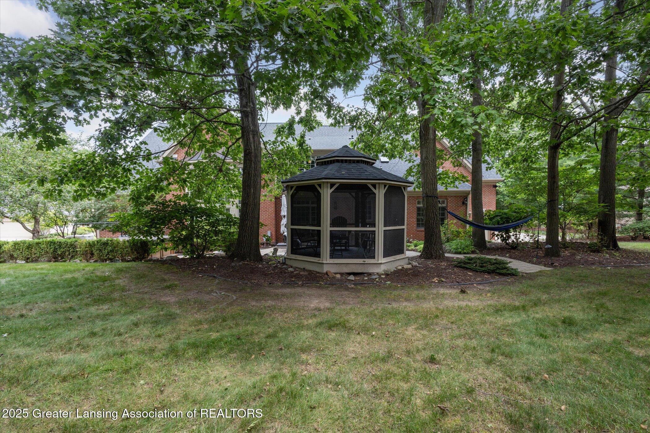 Okemos, Michigan, 48864, United States, 5 Bedrooms Bedrooms, ,6 BathroomsBathrooms,Residential,Active,2007165