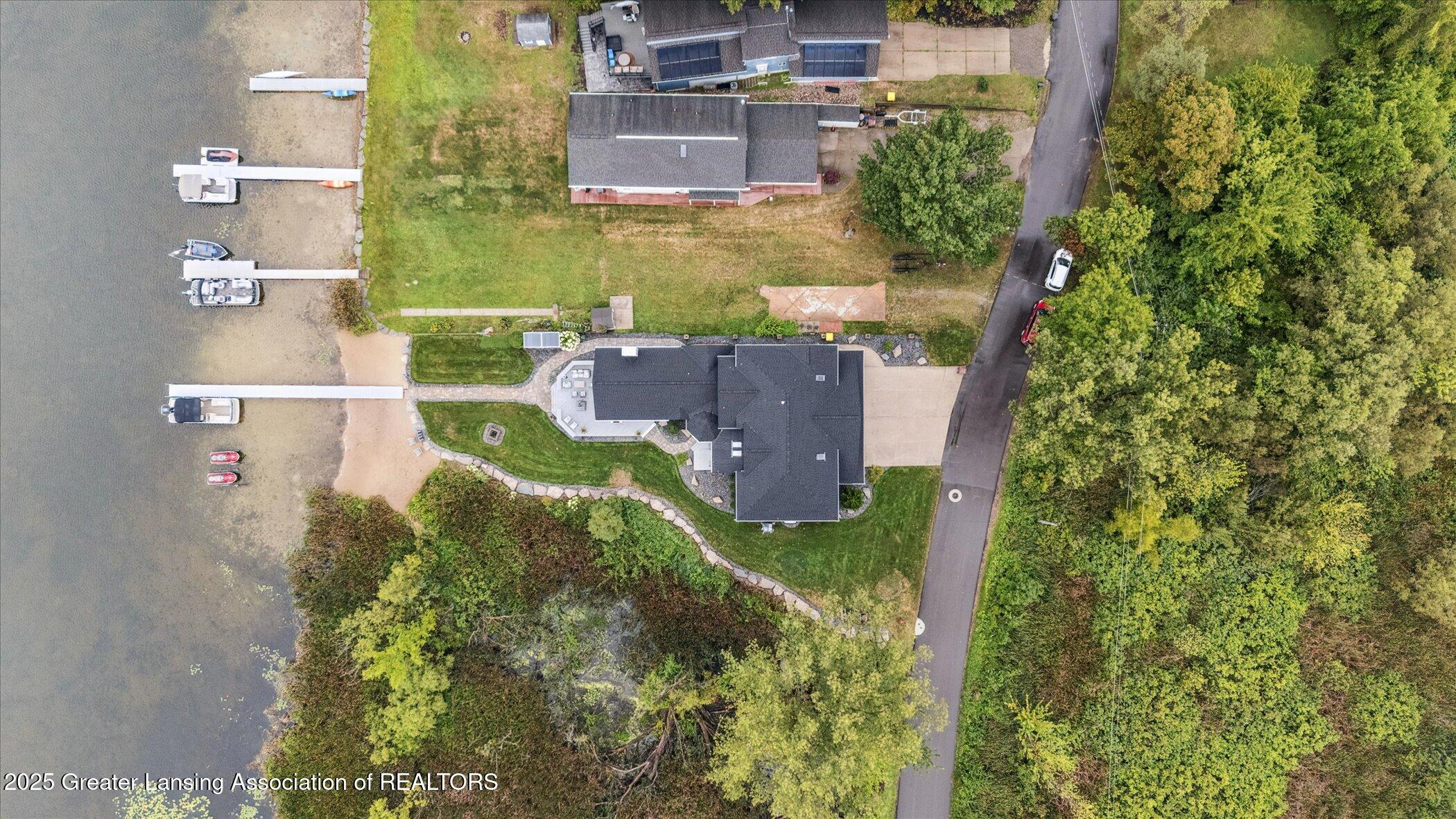 Haslett, Michigan, 48840, United States, 4 Bedrooms Bedrooms, ,3 BathroomsBathrooms,Residential,Contingent,1988482