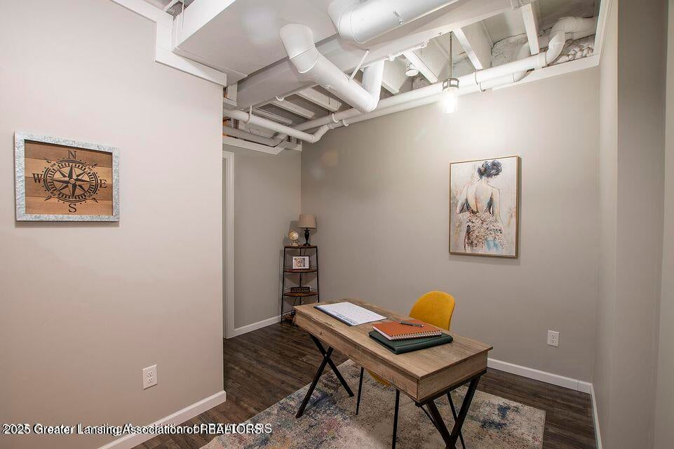 Grand Ledge, Michigan, 48837, United States, 4 Bedrooms Bedrooms, ,5 BathroomsBathrooms,Residential,Contingent,2006820