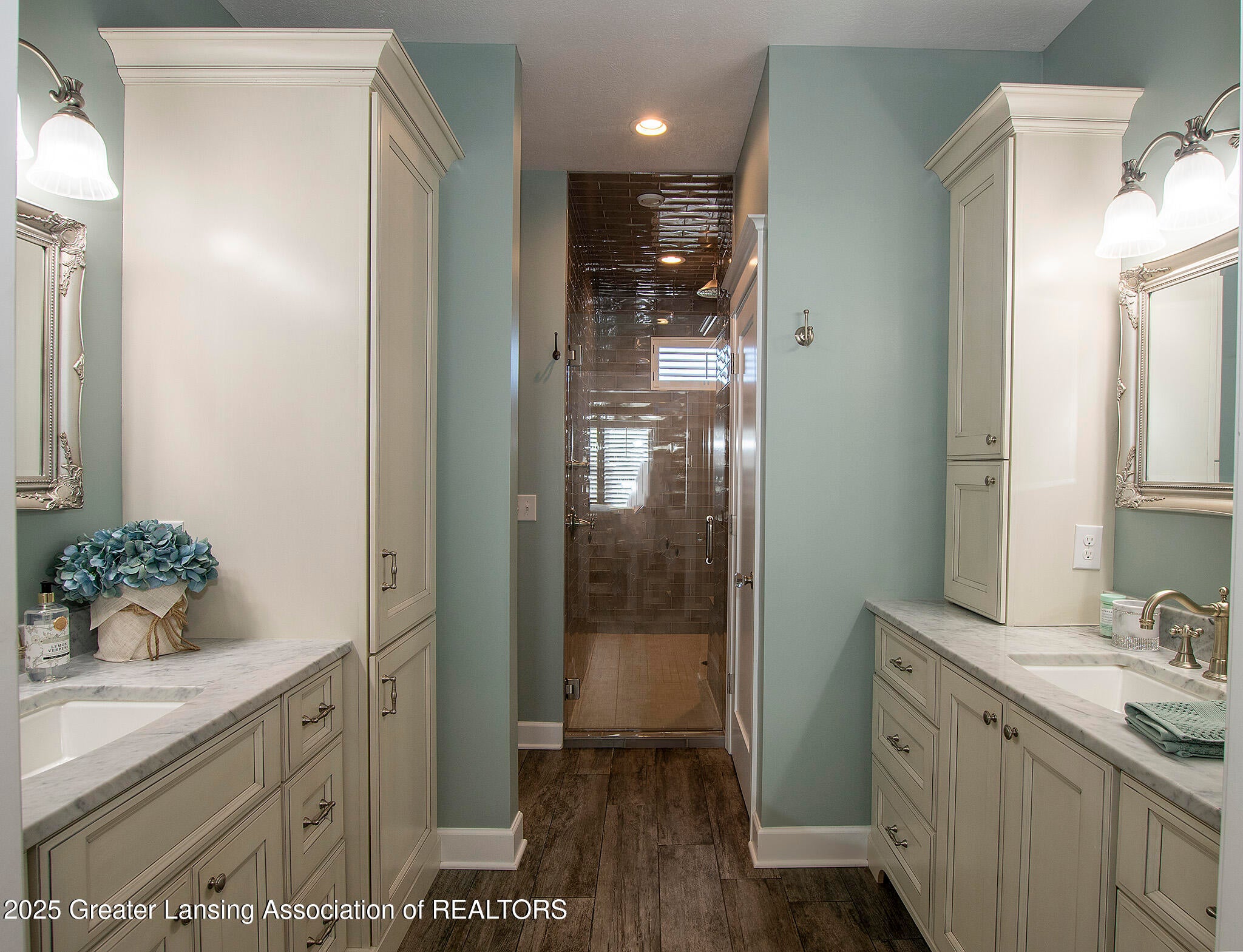 Grand Ledge, Michigan, 48837, United States, 4 Bedrooms Bedrooms, ,5 BathroomsBathrooms,Residential,Active,1988414