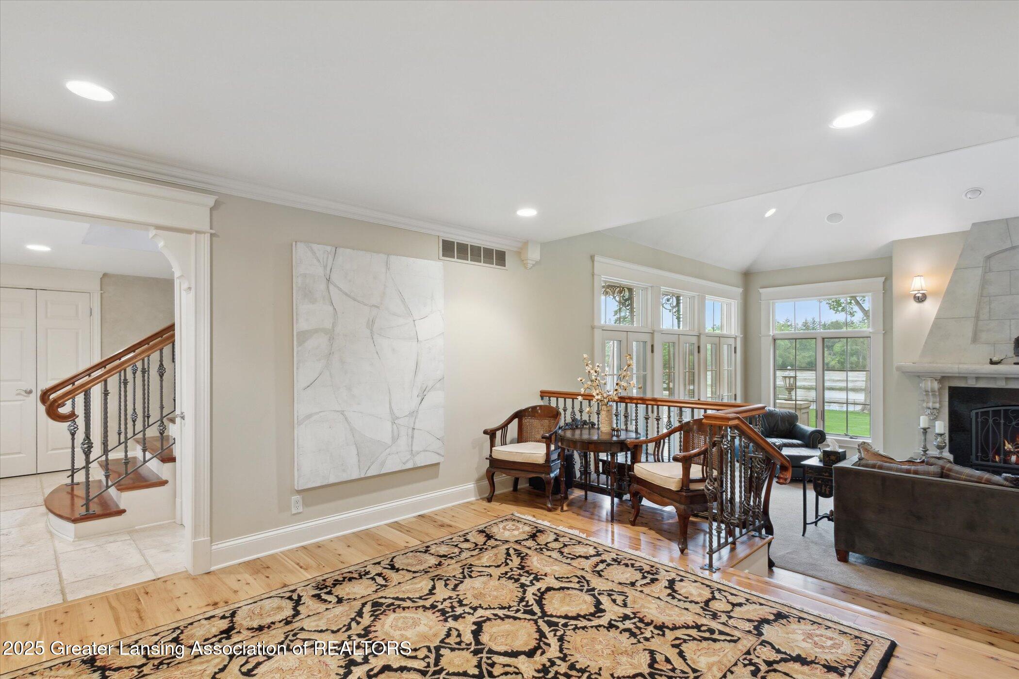 Lansing, Michigan, 48911, United States, 5 Bedrooms Bedrooms, ,5 BathroomsBathrooms,Residential,Active,1988463