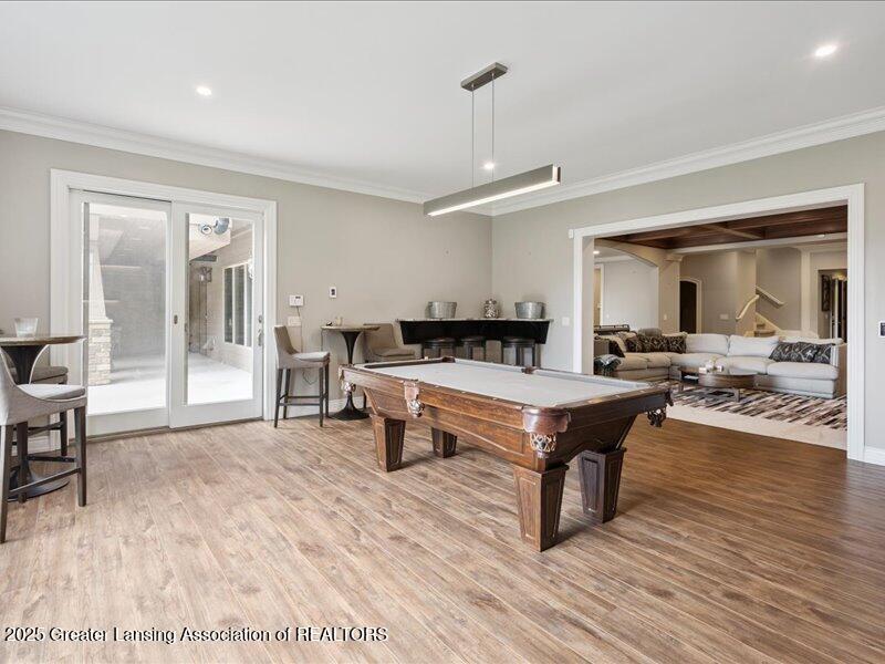 East Lansing, Michigan, 48823, United States, 8 Bedrooms Bedrooms, ,10 BathroomsBathrooms,Residential,Active,1988469