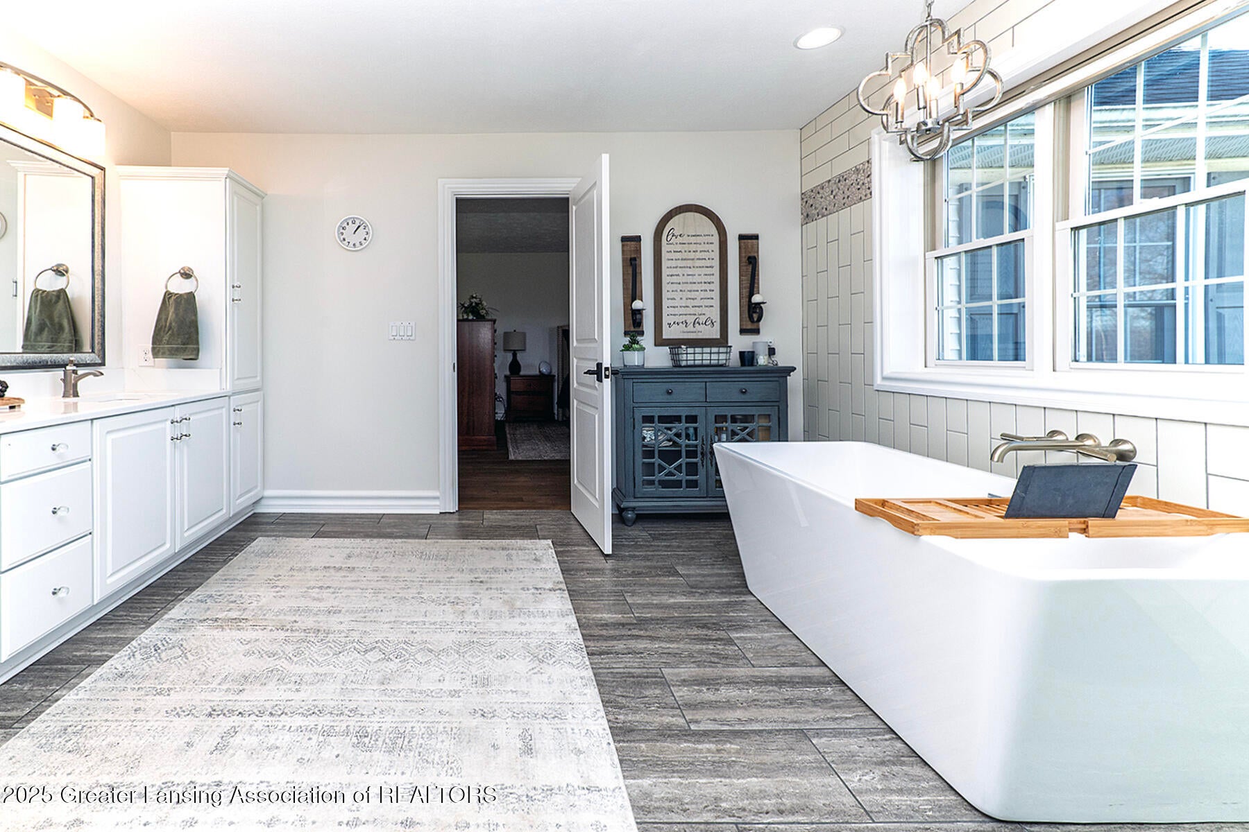 Okemos, Michigan, 48864, United States, 4 Bedrooms Bedrooms, ,5 BathroomsBathrooms,Residential,Active,1998602