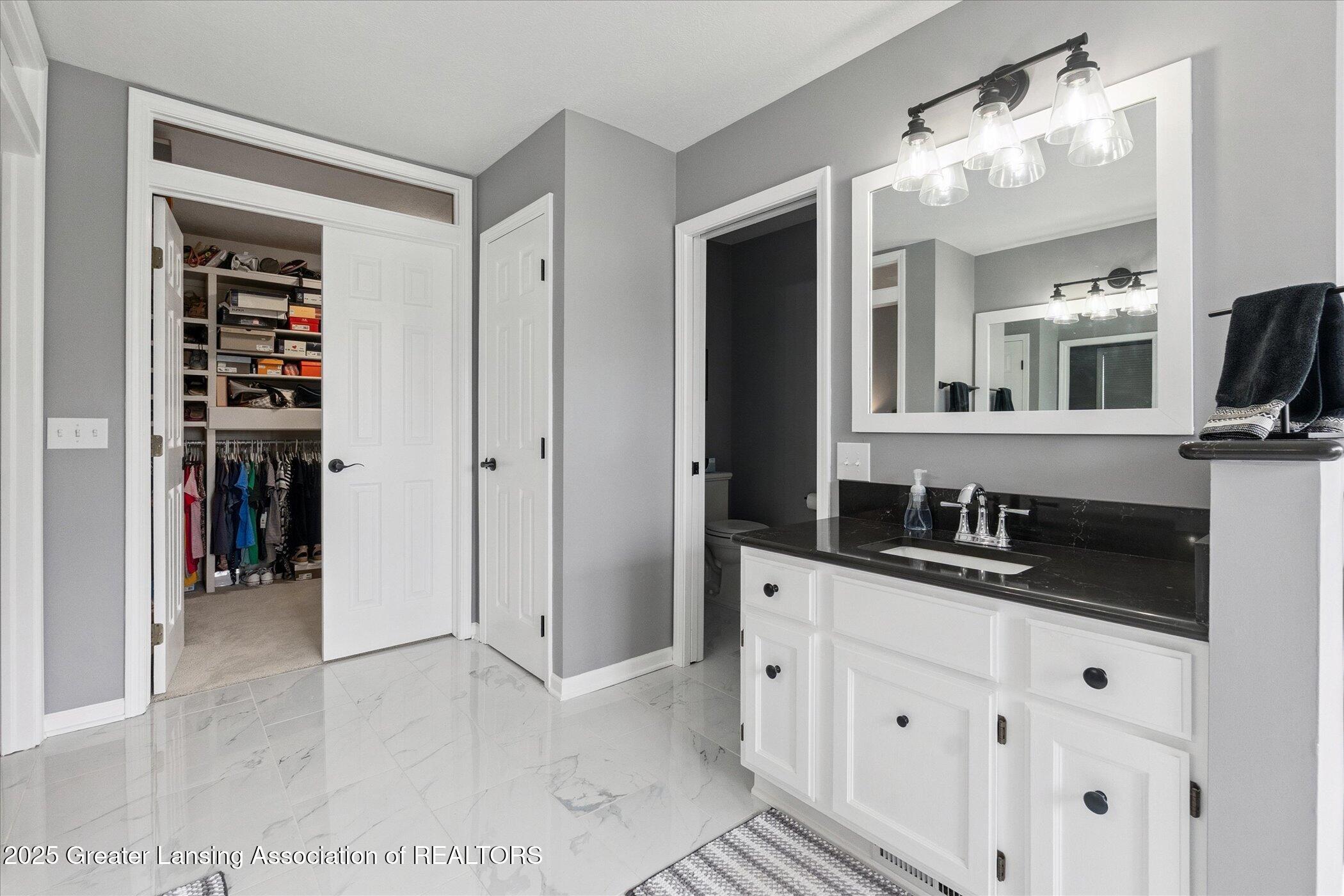 Haslett, Michigan, 48840, United States, 4 Bedrooms Bedrooms, ,3 BathroomsBathrooms,Residential,Contingent,1988482