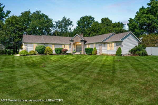 305 KERRY ST, EATON RAPIDS, MI 48827 - Image 1