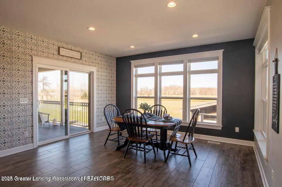 Grand Ledge, Michigan, 48837, United States, 4 Bedrooms Bedrooms, ,5 BathroomsBathrooms,Residential,Contingent,2006820