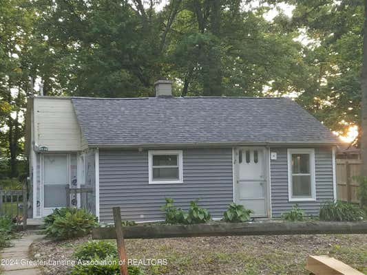 6826 KINGDON AVE, HOLT, MI 48842 - Image 1