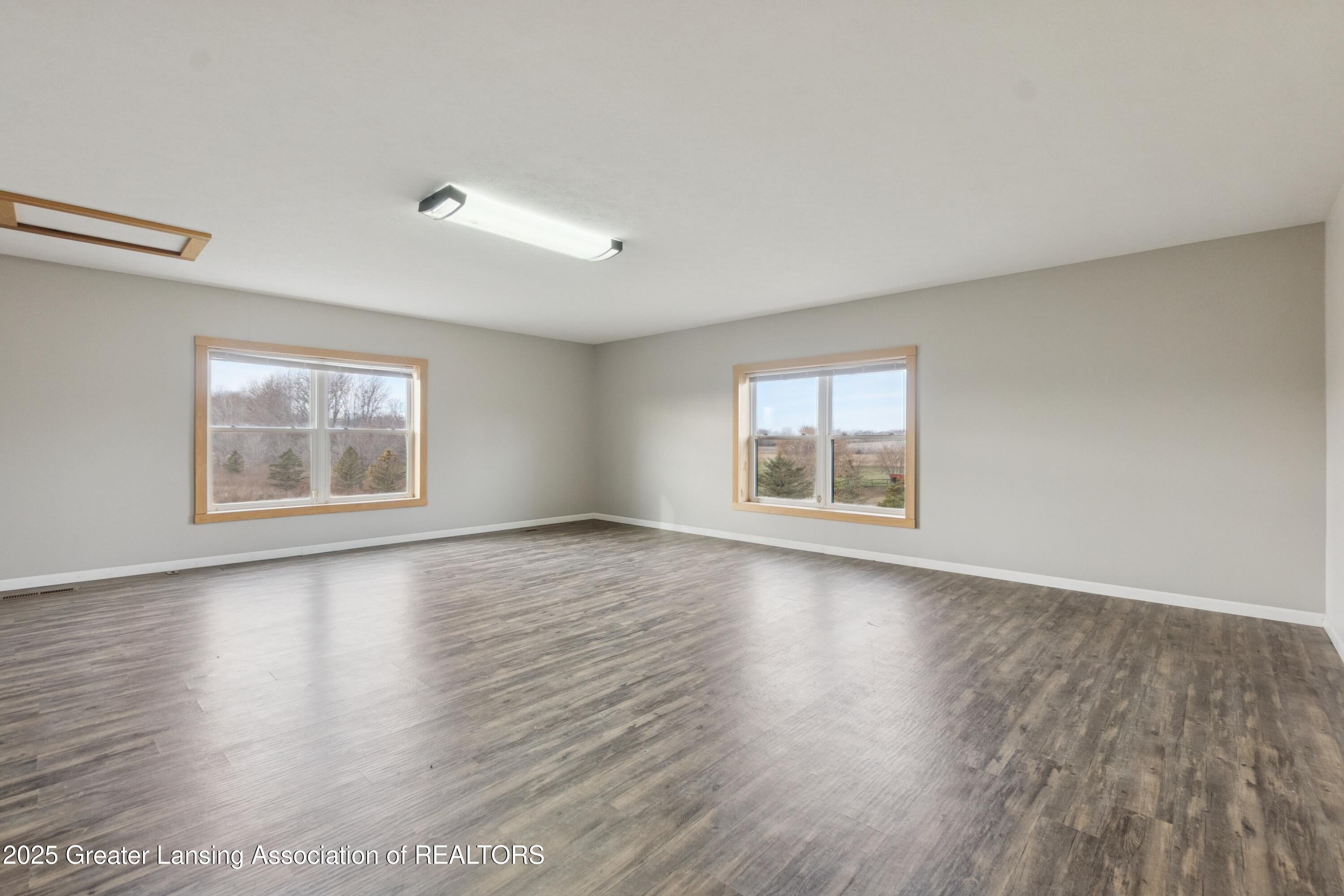 Grand Ledge, Michigan, 48837, United States, 4 Bedrooms Bedrooms, ,5 BathroomsBathrooms,Residential,Contingent,2006820