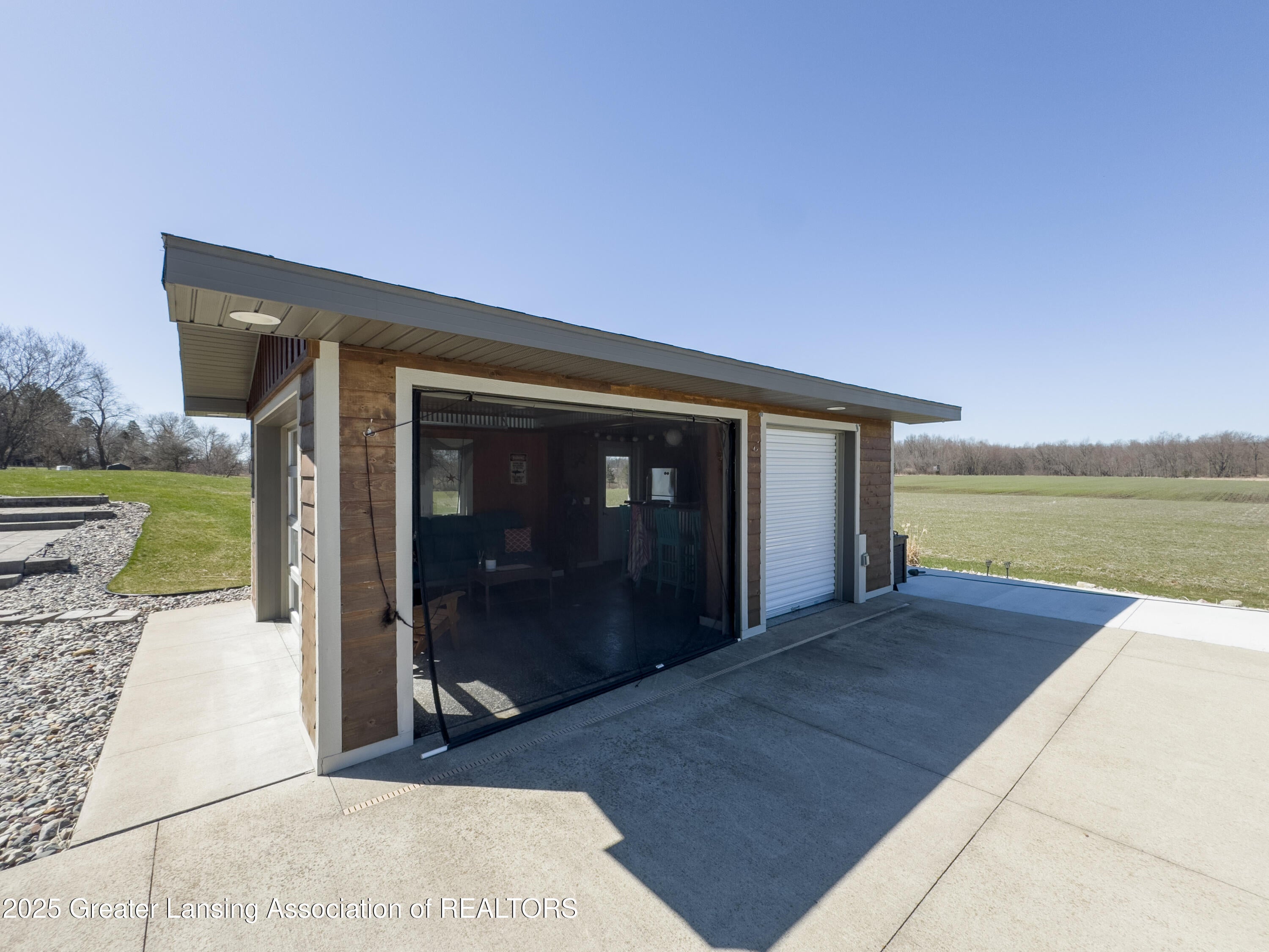 Grand Ledge, Michigan, 48837, United States, 4 Bedrooms Bedrooms, ,5 BathroomsBathrooms,Residential,Active,1988414