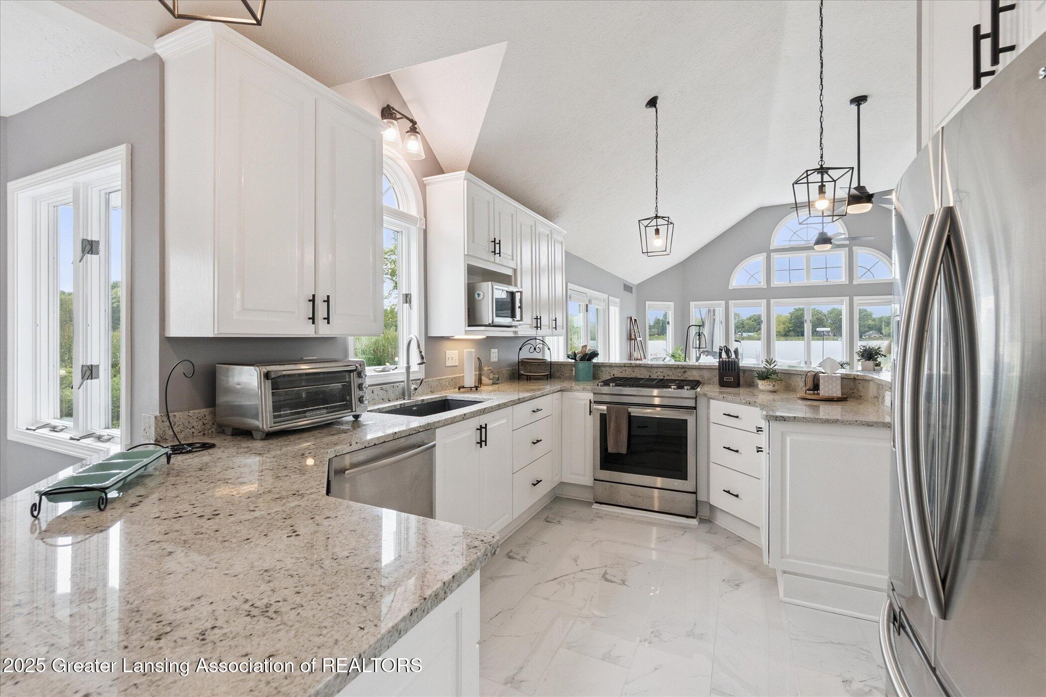 Haslett, Michigan, 48840, United States, 4 Bedrooms Bedrooms, ,3 BathroomsBathrooms,Residential,Contingent,1988482