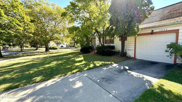 1901 W HILLSDALE ST, LANSING, MI 48915, photo 2 of 12