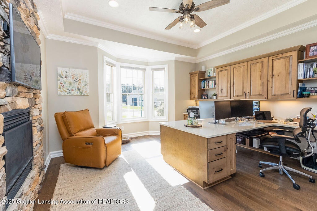 Okemos, Michigan, 48864, United States, 4 Bedrooms Bedrooms, ,5 BathroomsBathrooms,Residential,Active,1998602