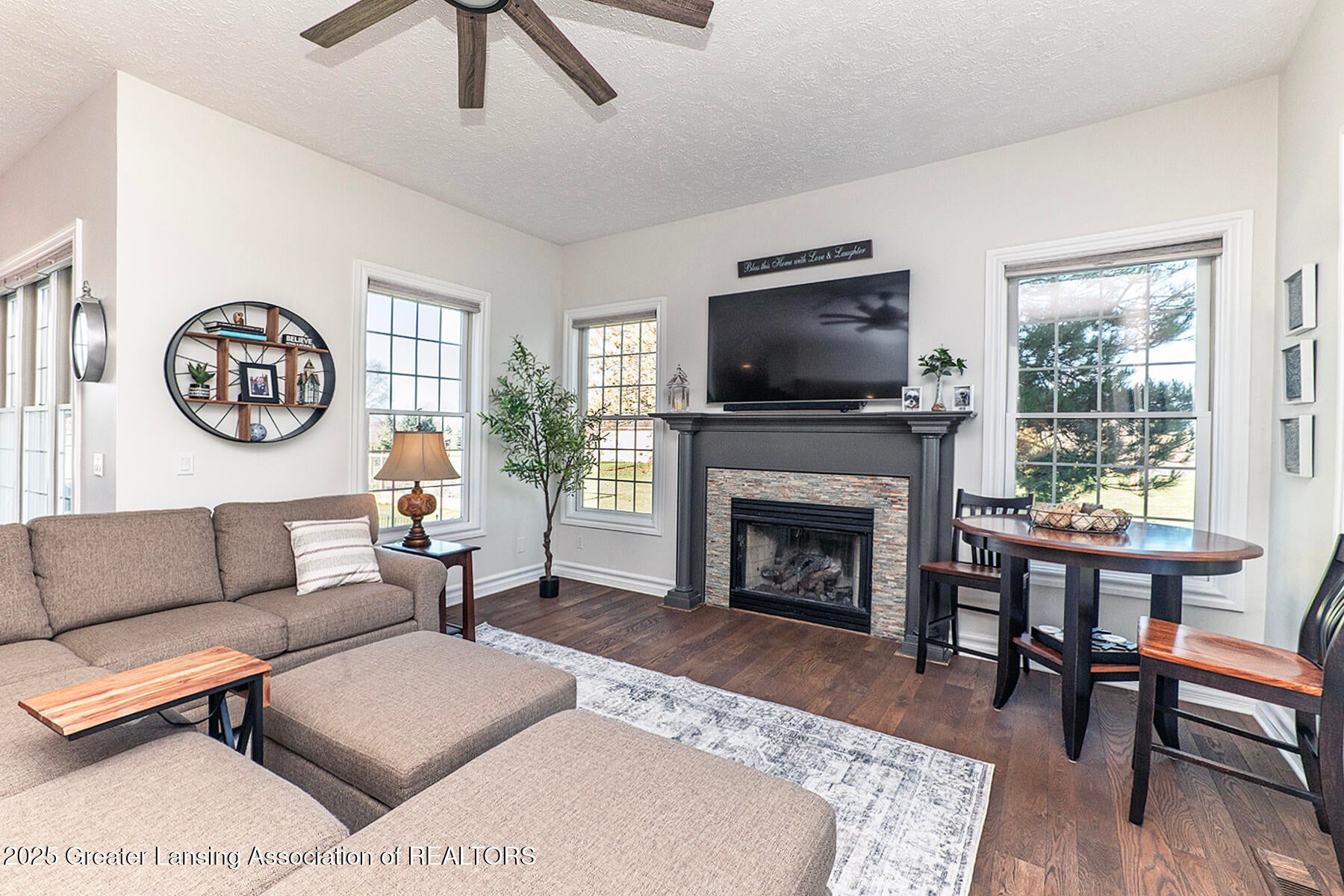 Okemos, Michigan, 48864, United States, 4 Bedrooms Bedrooms, ,5 BathroomsBathrooms,Residential,Active,1998602