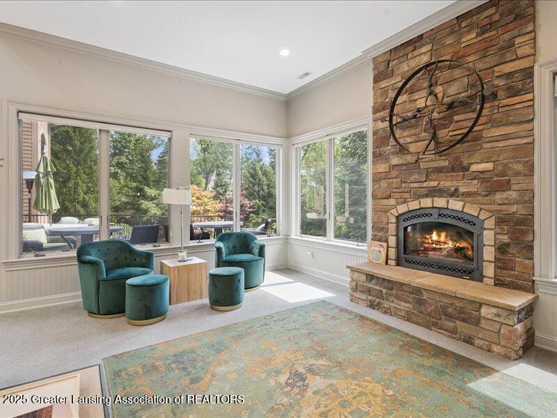 East Lansing, Michigan, 48823, United States, 8 Bedrooms Bedrooms, ,10 BathroomsBathrooms,Residential,Active,1988469