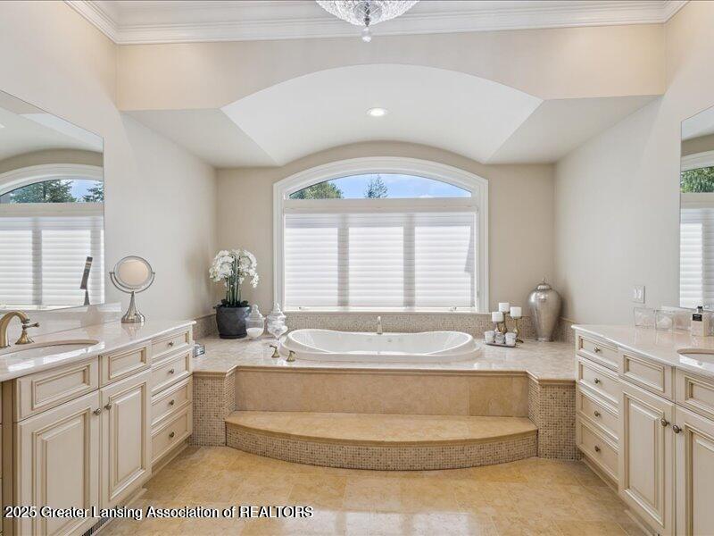 East Lansing, Michigan, 48823, United States, 8 Bedrooms Bedrooms, ,10 BathroomsBathrooms,Residential,Active,2007102