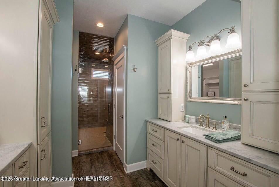 Grand Ledge, Michigan, 48837, United States, 4 Bedrooms Bedrooms, ,5 BathroomsBathrooms,Residential,Contingent,2006820