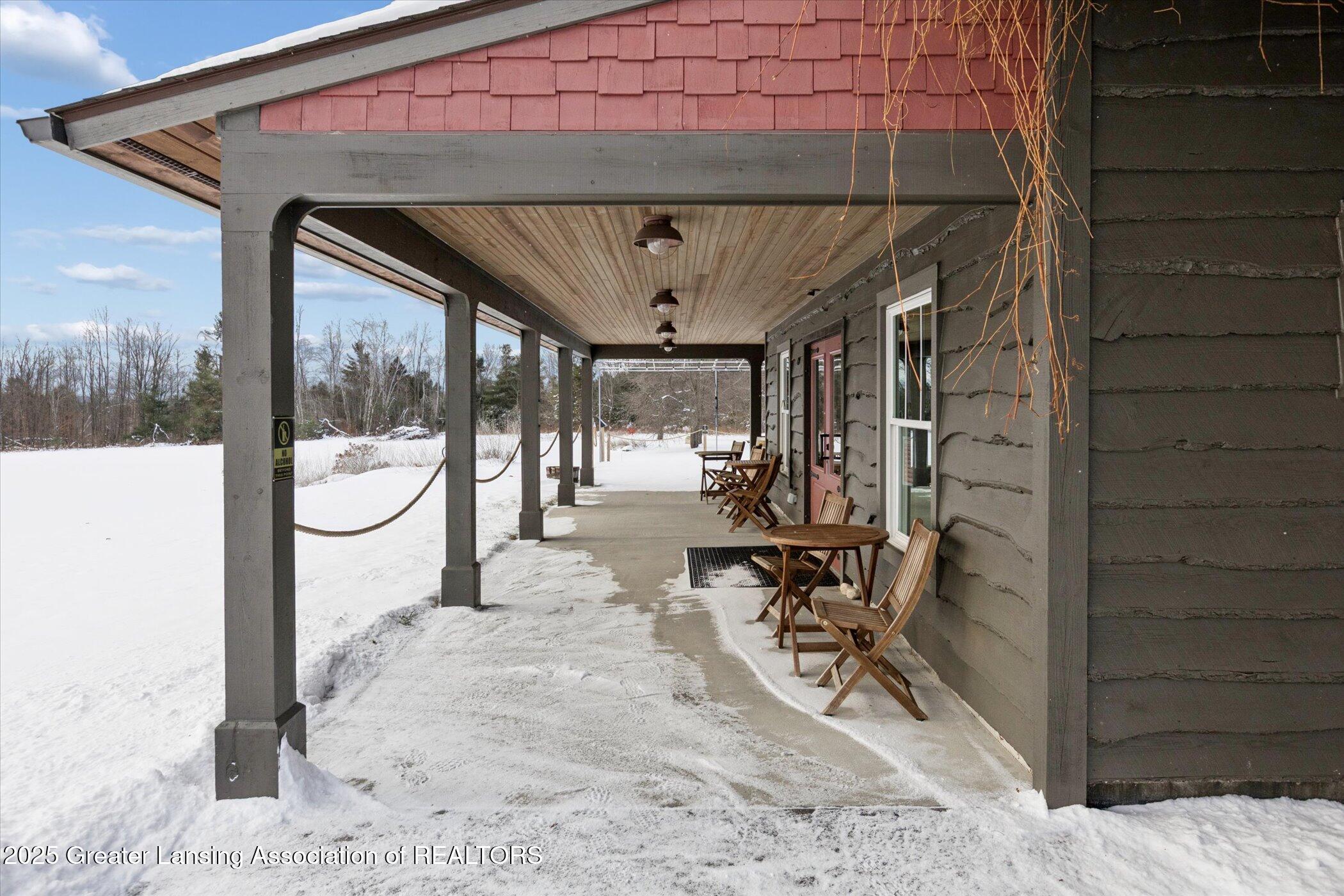 Alanson, Michigan, 49706, United States, 2 Bedrooms Bedrooms, ,2 BathroomsBathrooms,Residential,Active,2007033