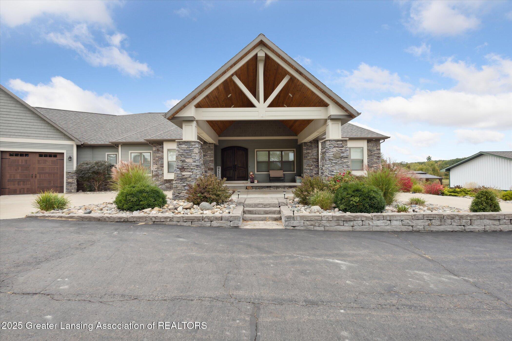 Grand Ledge, Michigan, 48837, United States, 4 Bedrooms Bedrooms, ,5 BathroomsBathrooms,Residential,Active,1988414