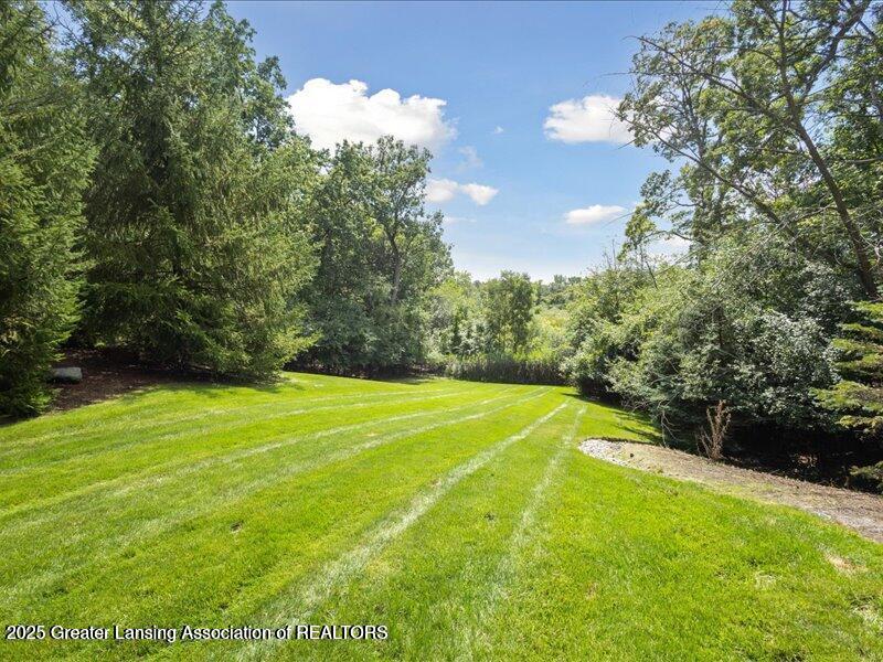 East Lansing, Michigan, 48823, United States, 8 Bedrooms Bedrooms, ,10 BathroomsBathrooms,Residential,Active,2007102