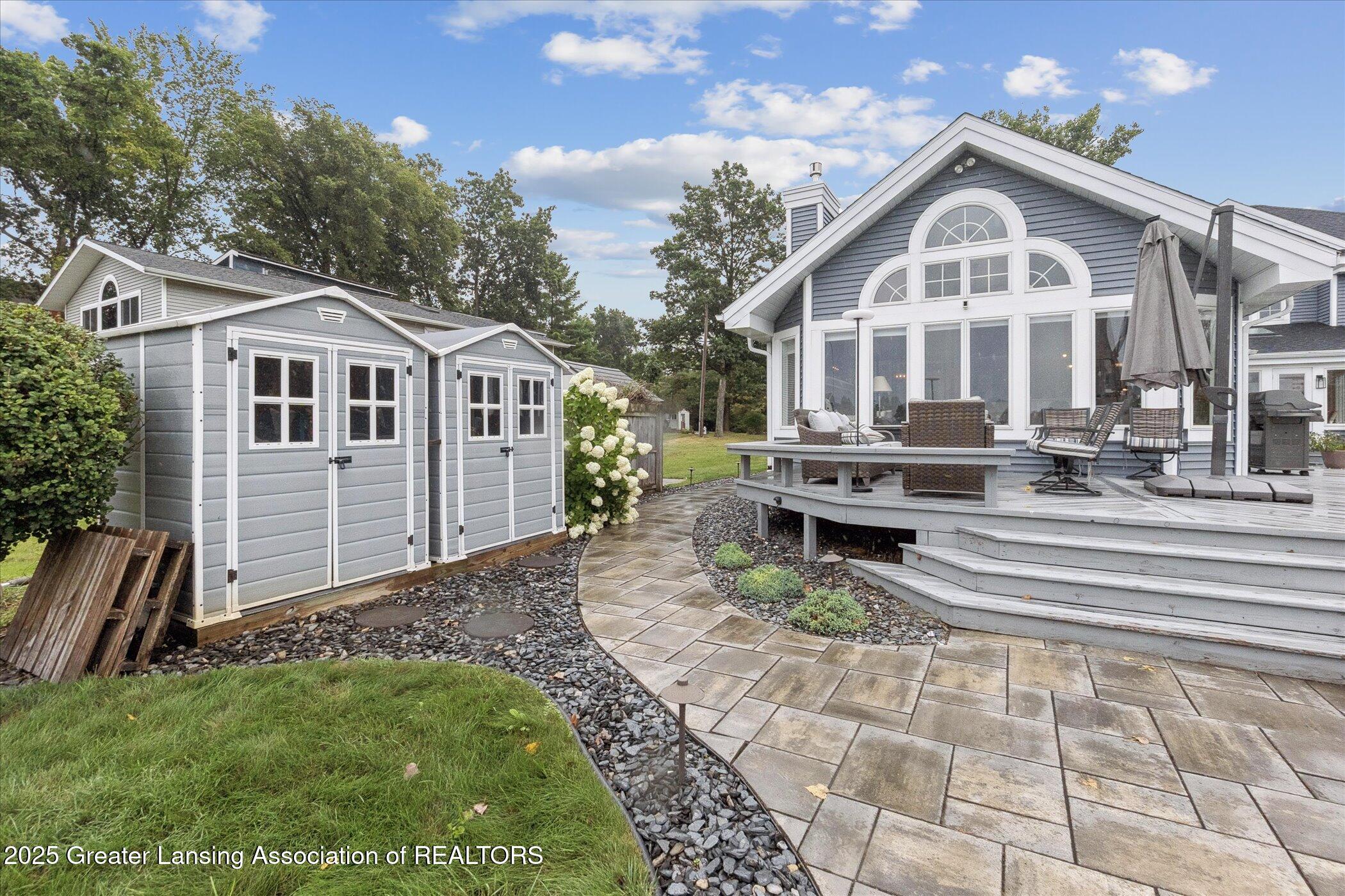 Haslett, Michigan, 48840, United States, 4 Bedrooms Bedrooms, ,3 BathroomsBathrooms,Residential,Contingent,1988482