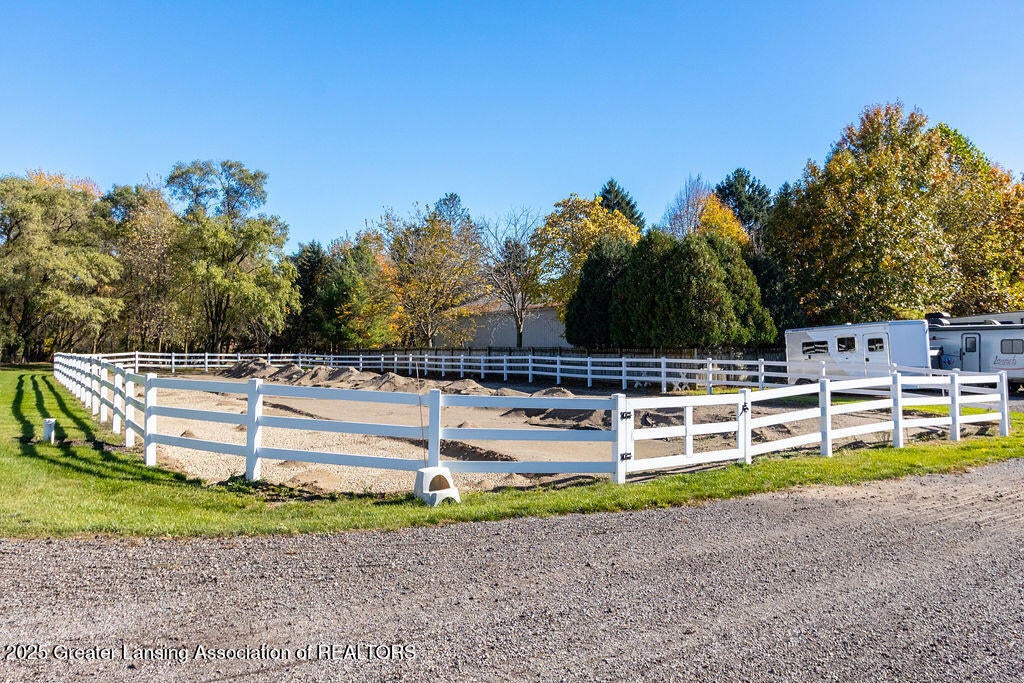 Okemos, Michigan, 48864, United States, 4 Bedrooms Bedrooms, ,5 BathroomsBathrooms,Residential,Active,1998602