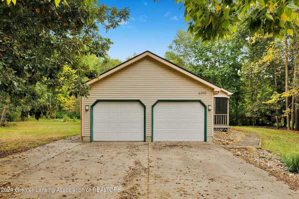 6390 PLEASANT RIVER DR, DIMONDALE, MI 48821, photo 2 of 28