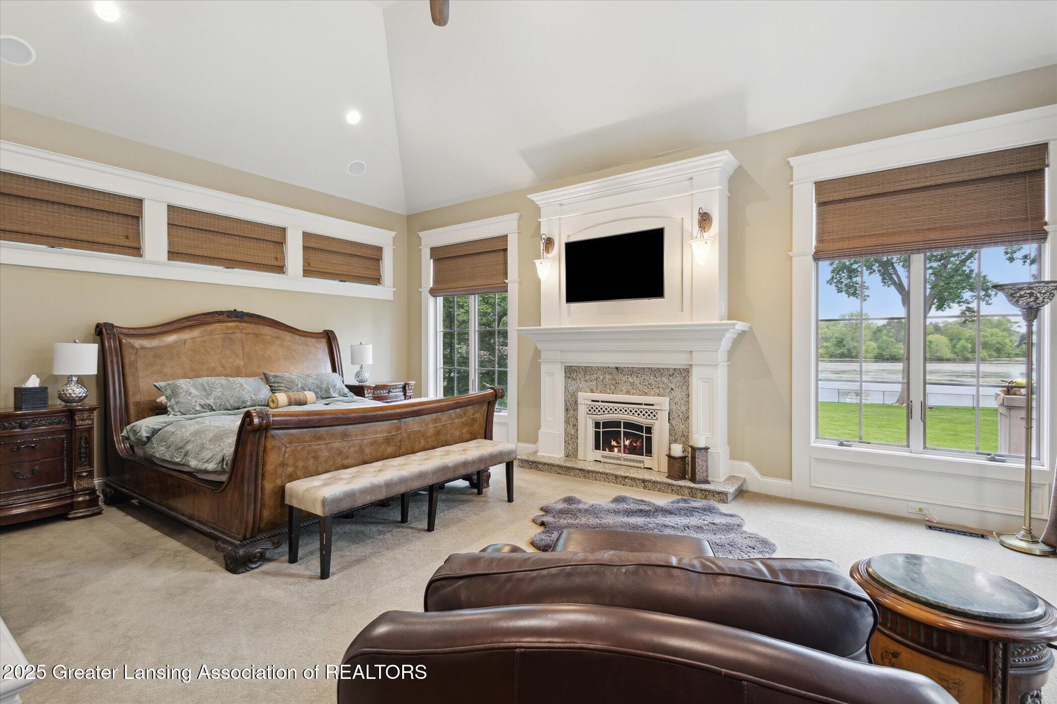 Lansing, Michigan, 48911, United States, 5 Bedrooms Bedrooms, ,5 BathroomsBathrooms,Residential,Active,1988463