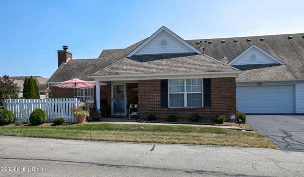 8202 EAGLE CREEK DR, LOUISVILLE, KY 40222 - Image 1