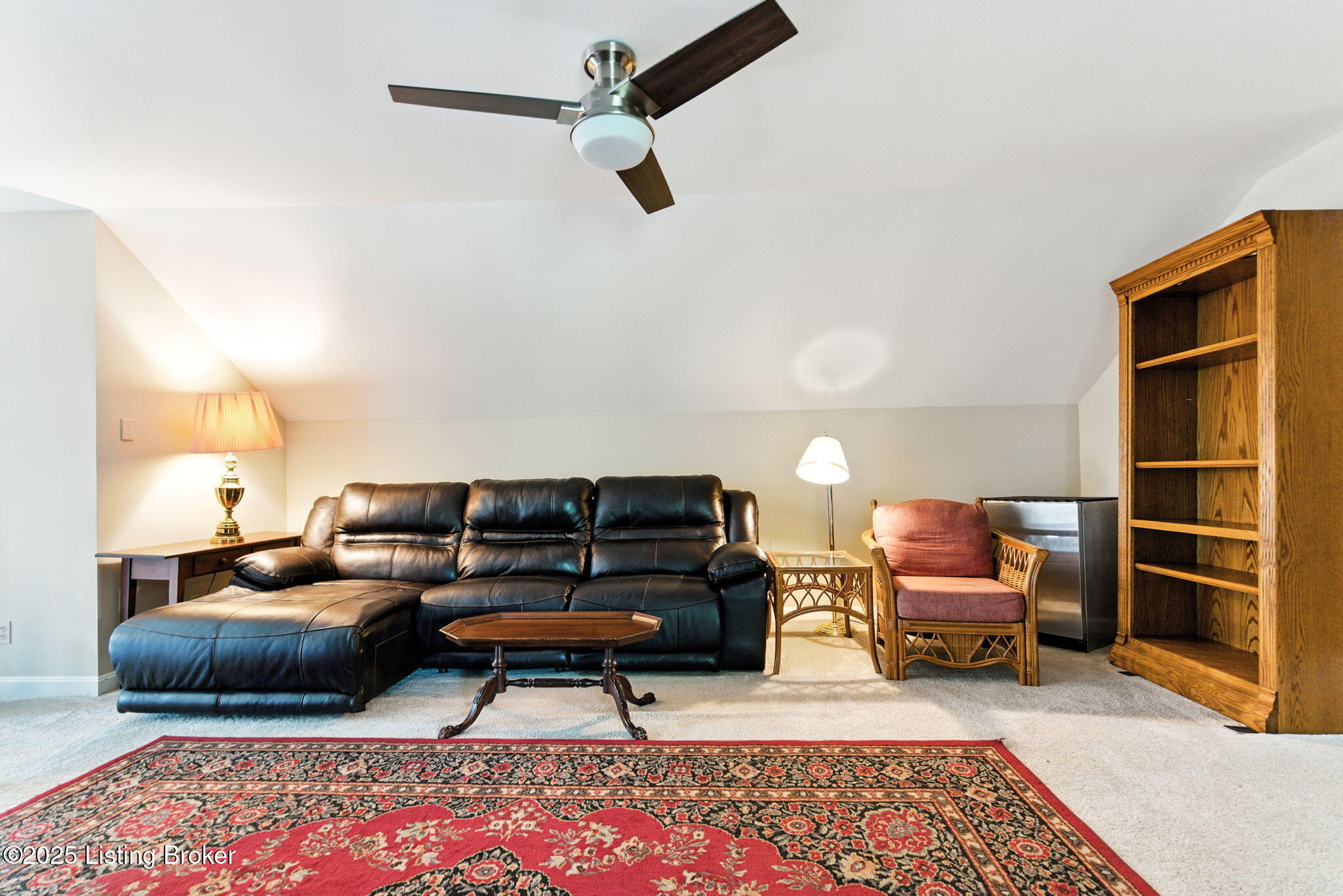 Louisville, Kentucky, 40222, United States, 5 Bedrooms Bedrooms, ,5 BathroomsBathrooms,Residential,Active,1929431