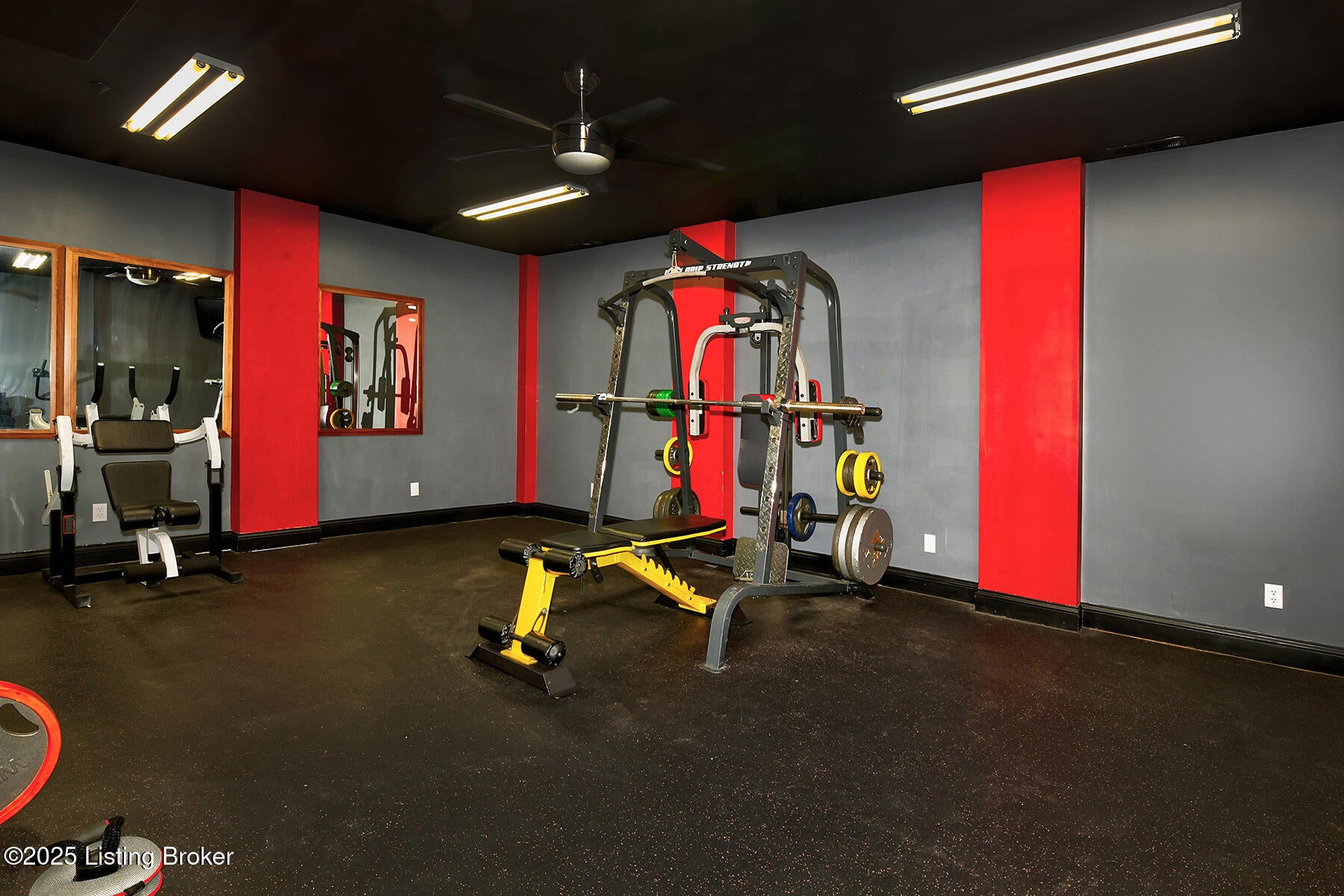 Louisville, Kentucky, 40220, United States, 5 Bedrooms Bedrooms, ,7 BathroomsBathrooms,Residential,Active,1953976