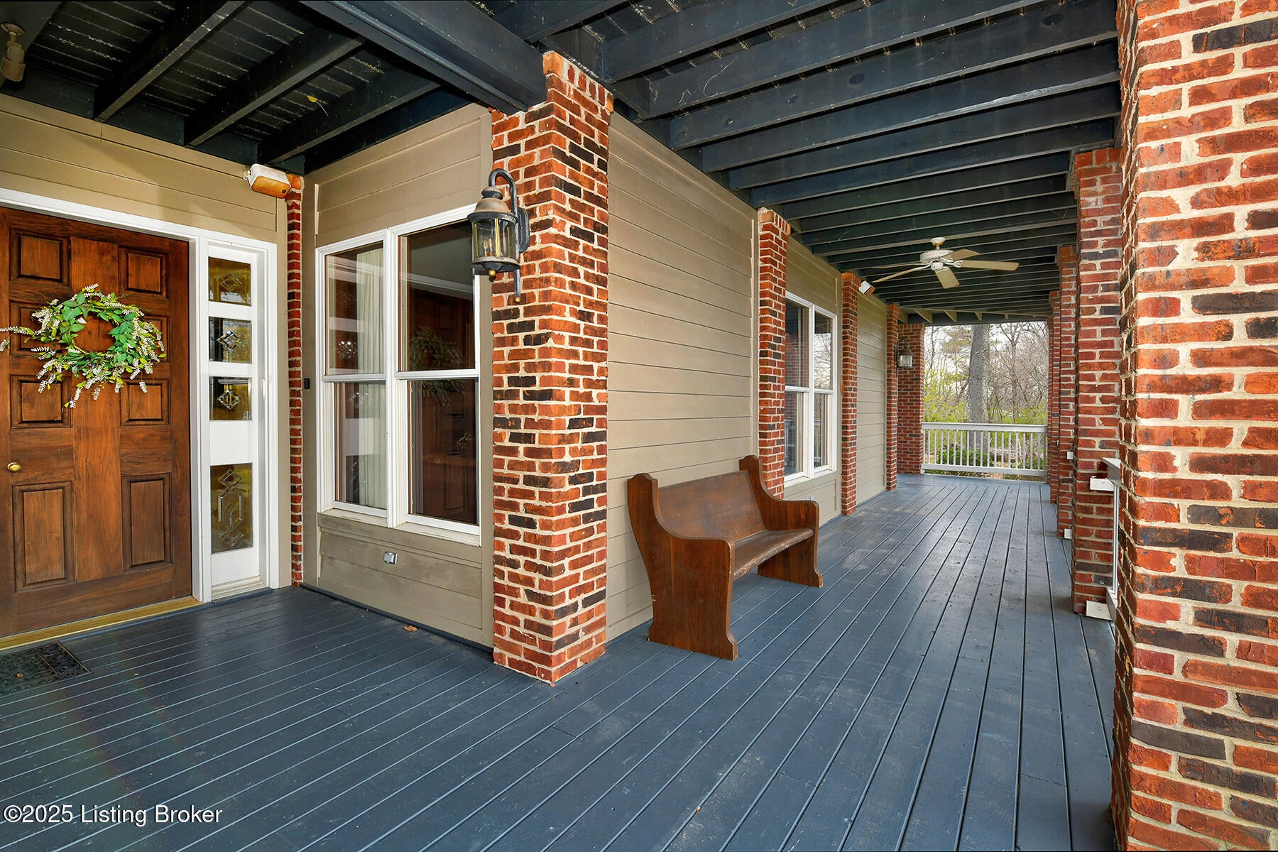 Louisville, Kentucky, 40220, United States, 5 Bedrooms Bedrooms, ,7 BathroomsBathrooms,Residential,Active,1953976