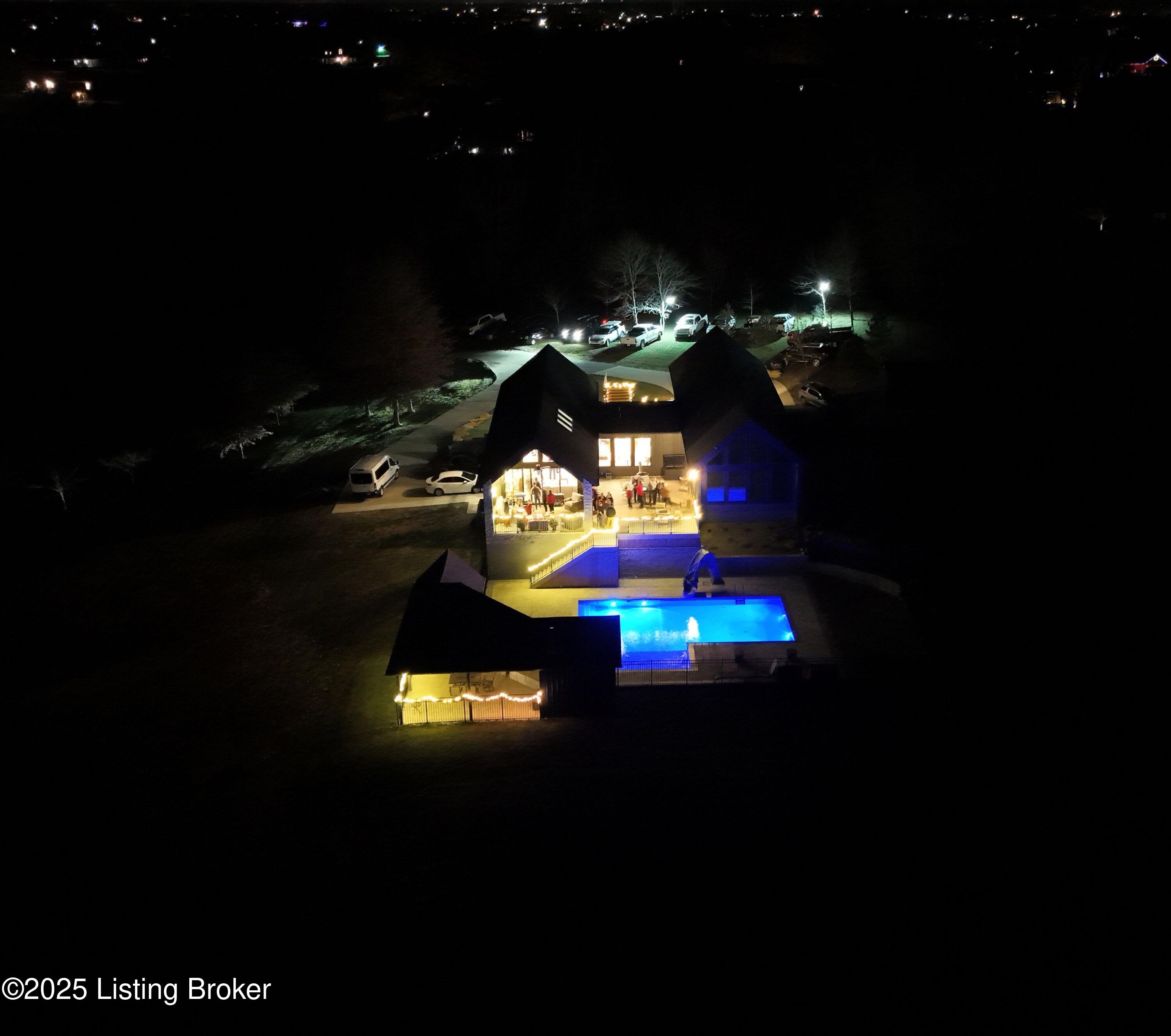 Taylorsville, Kentucky, 40071, United States, ,5 BathroomsBathrooms,Residential,Active,1900170