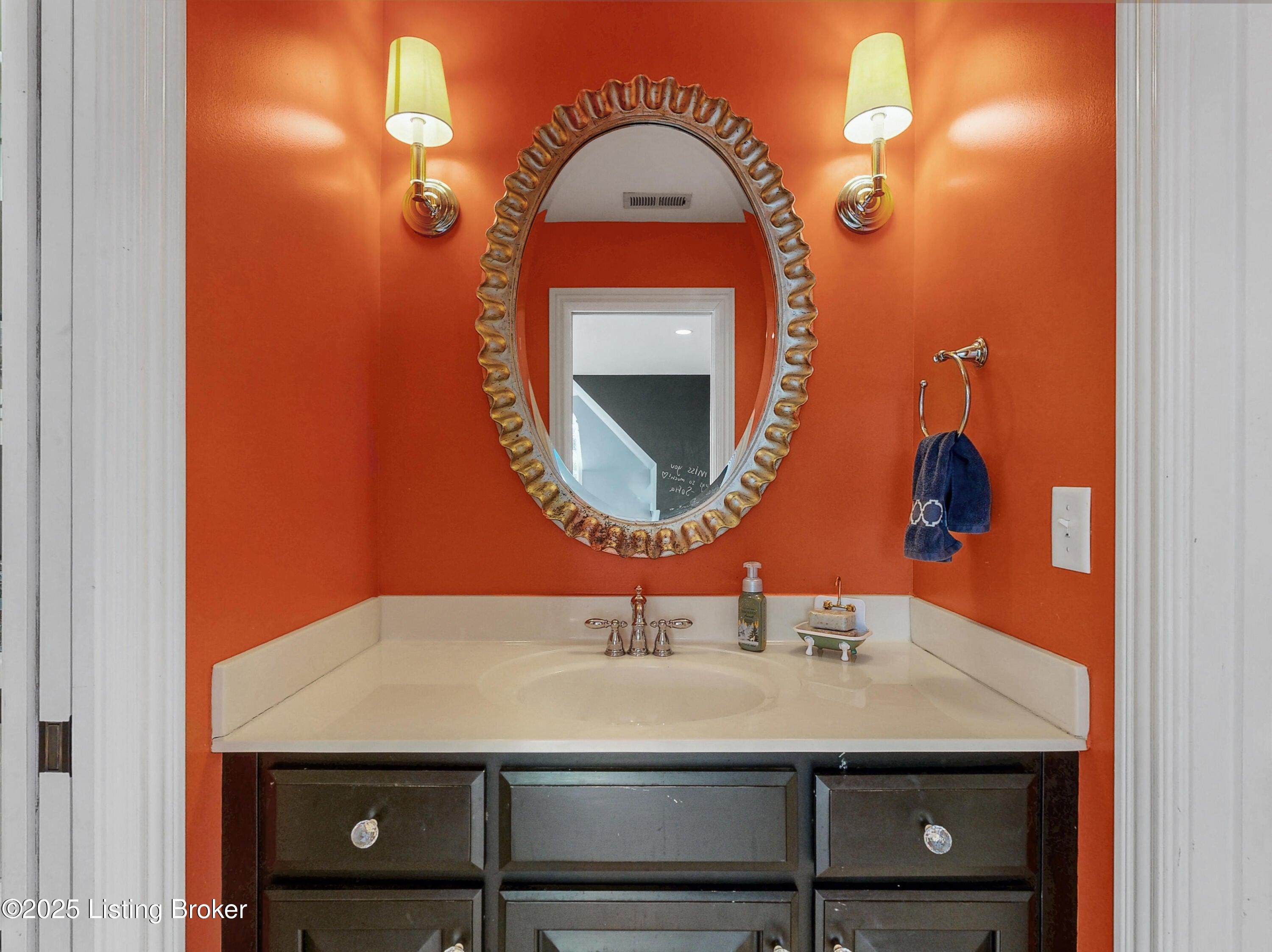 Prospect, Kentucky, 40059, United States, ,5 BathroomsBathrooms,Residential,Active,1849523