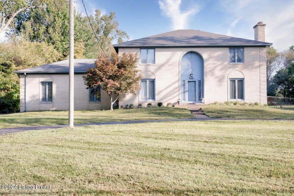 7001 BRISCOE LN, LOUISVILLE, KY 40228 - Image 1