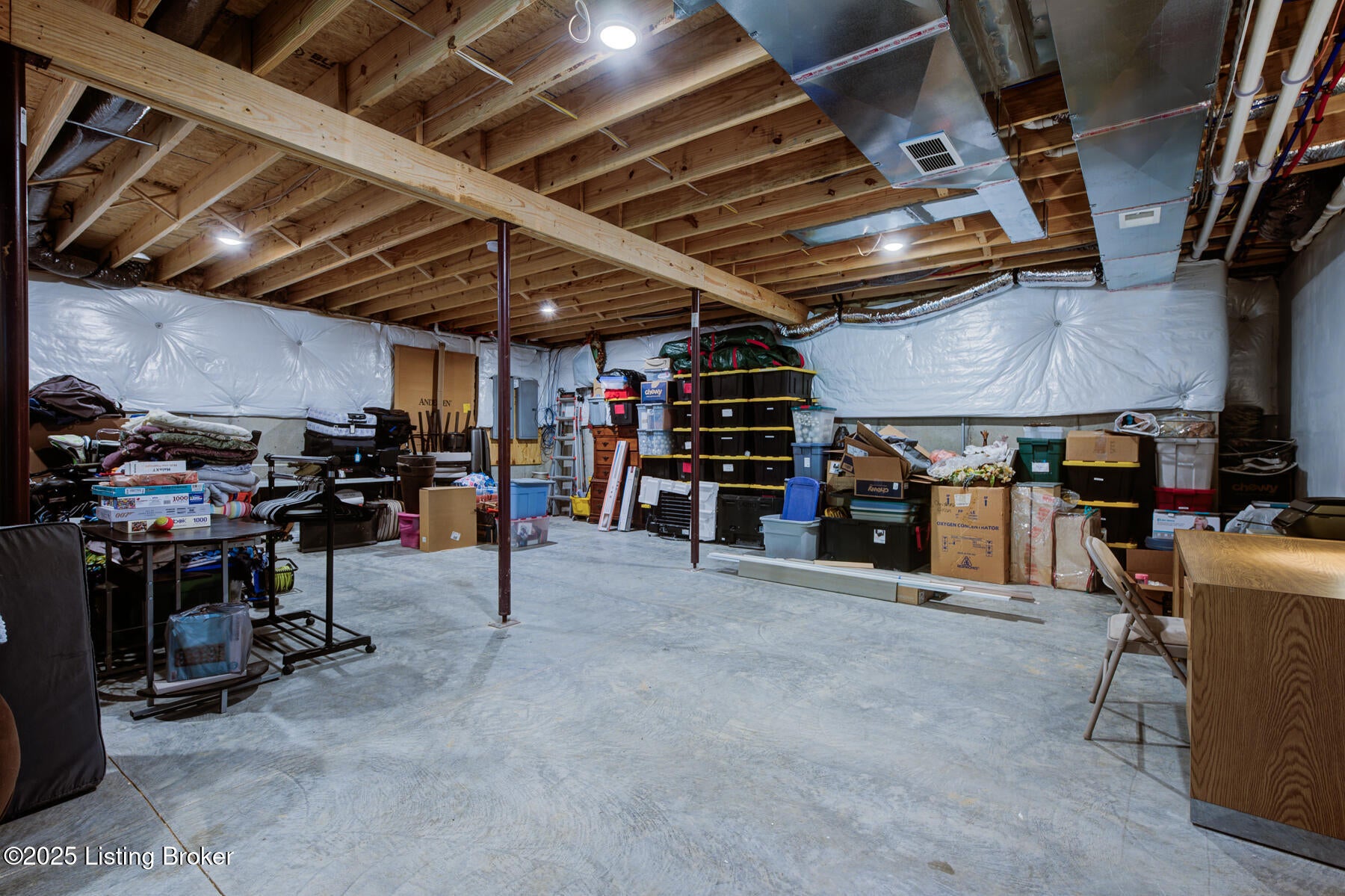 Taylorsville, Kentucky, 40071, United States, ,5 BathroomsBathrooms,Residential,Active,1900170