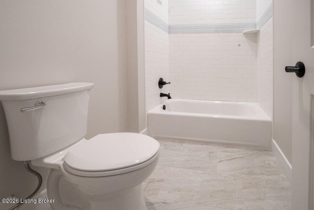 Prospect, Kentucky, 40059, United States, 5 Bedrooms Bedrooms, ,5 BathroomsBathrooms,Residential,Active,2008924