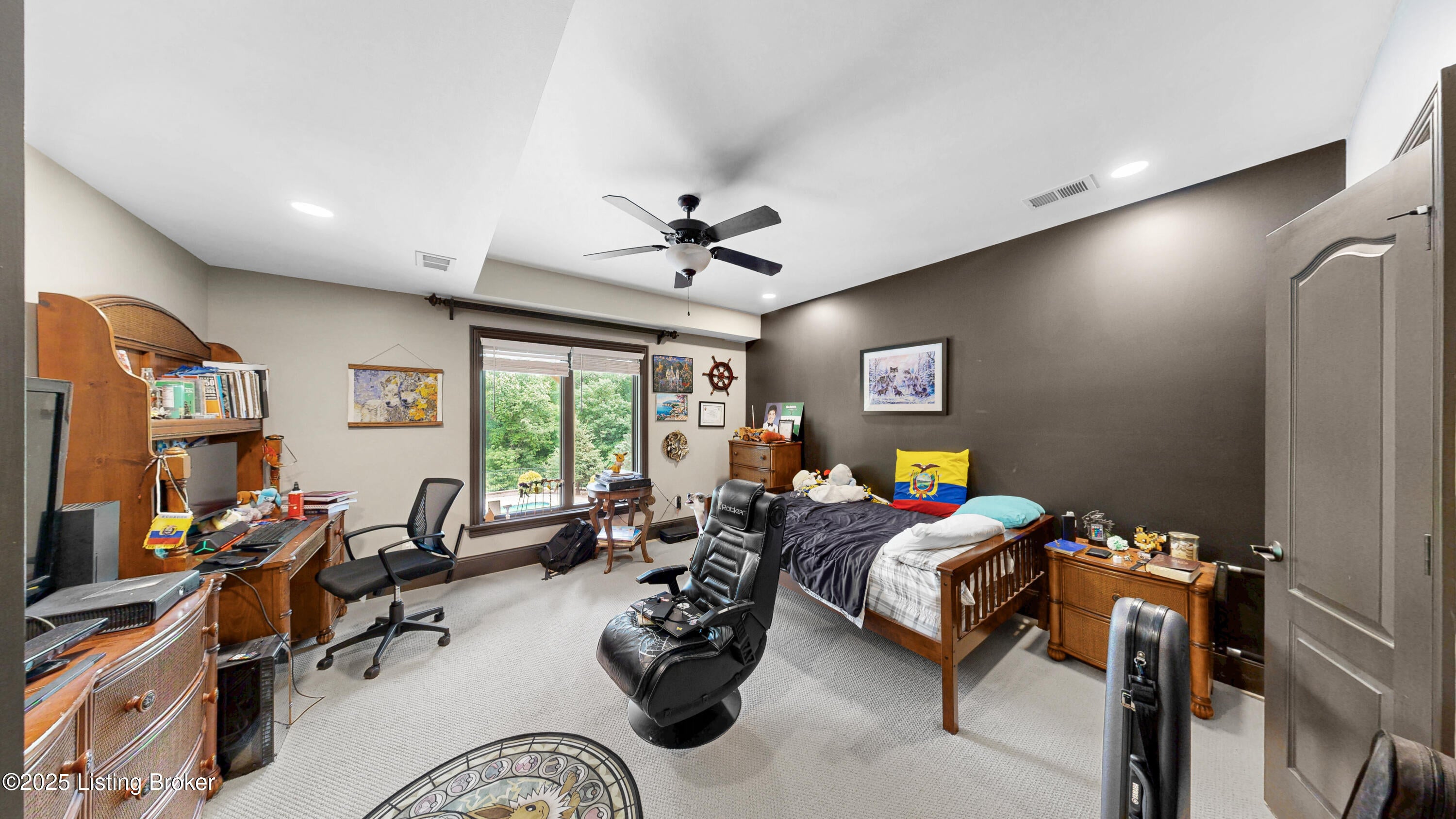 Prospect, Kentucky, 40059, United States, ,5 BathroomsBathrooms,Residential,Active,1849523