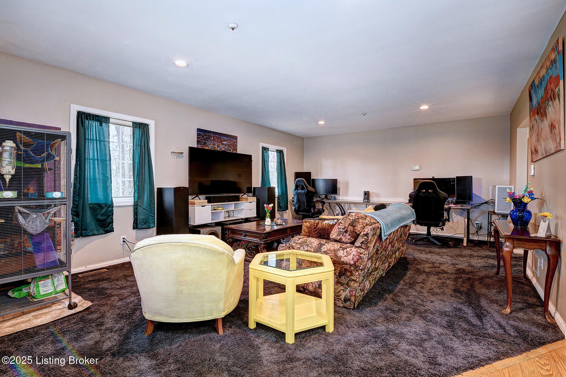 Louisville, Kentucky, 40220, United States, 5 Bedrooms Bedrooms, ,7 BathroomsBathrooms,Residential,Active,1953976