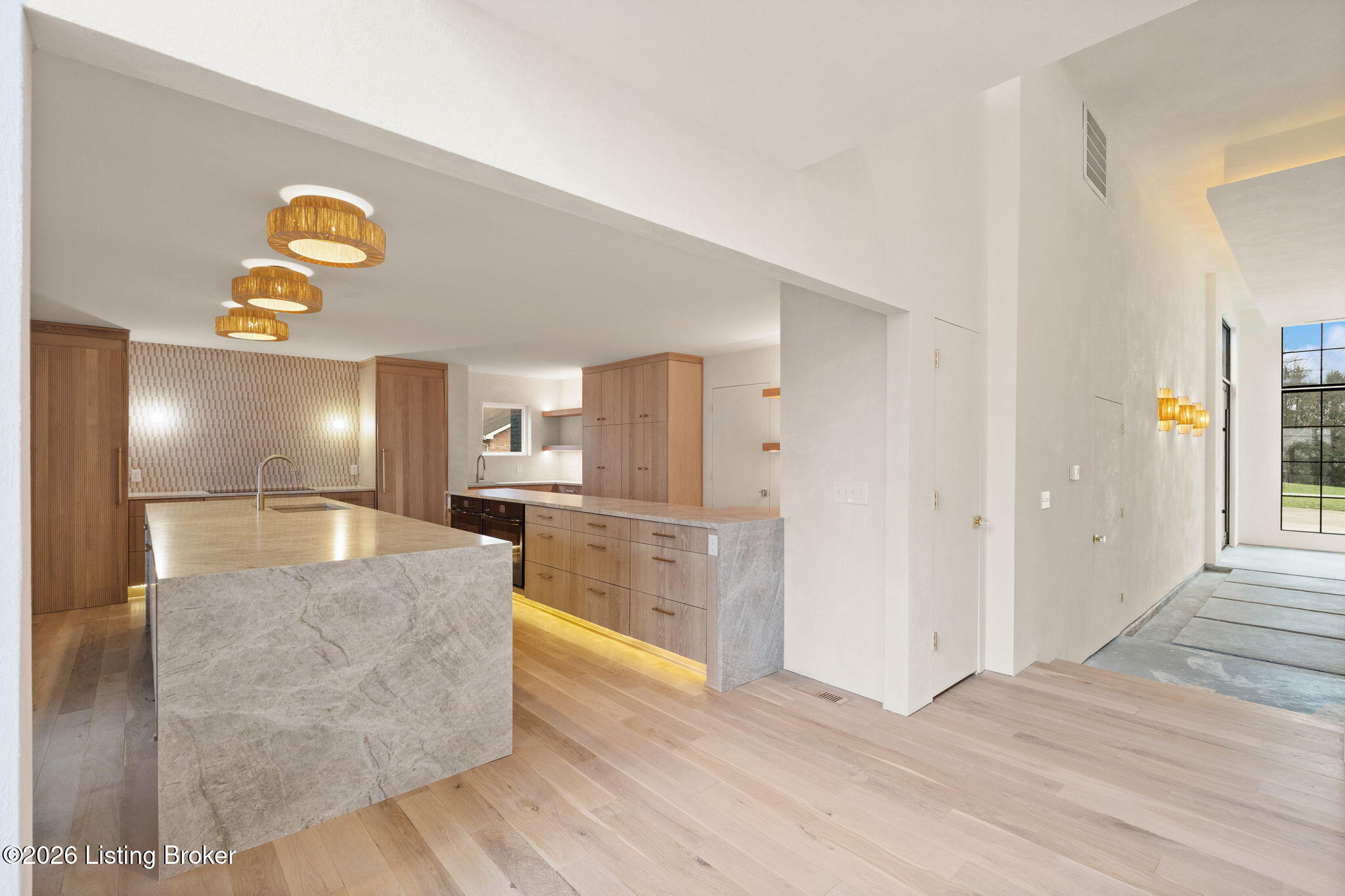 Shelbyville, Kentucky, 40065, United States, 5 Bedrooms Bedrooms, ,5 BathroomsBathrooms,Residential,Active,2007617