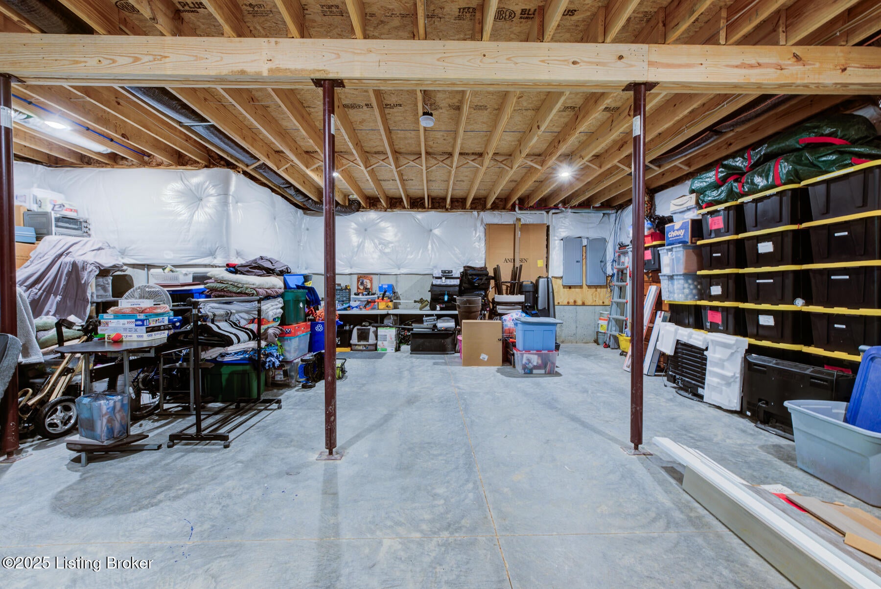 Taylorsville, Kentucky, 40071, United States, ,5 BathroomsBathrooms,Residential,Active,1900170