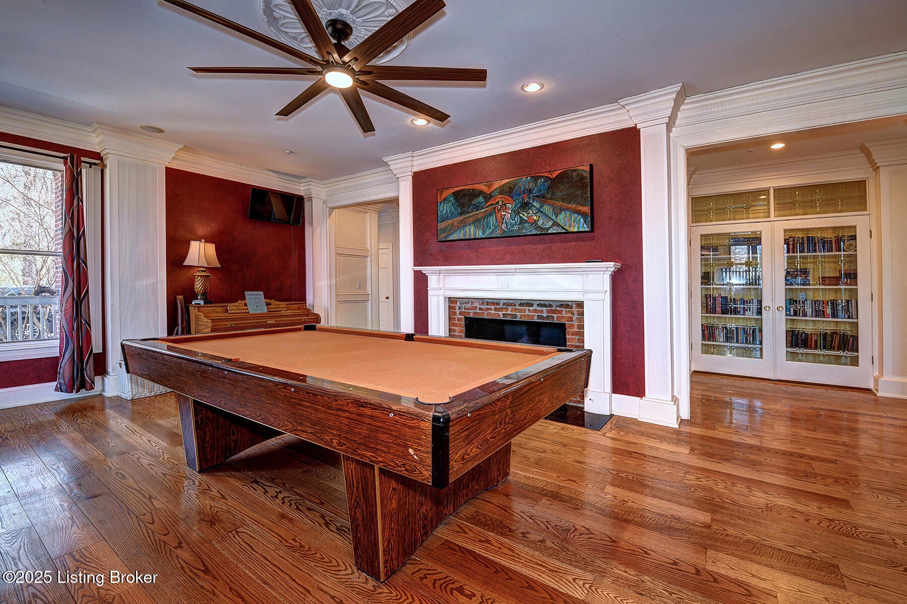 Louisville, Kentucky, 40220, United States, 5 Bedrooms Bedrooms, ,7 BathroomsBathrooms,Residential,Active,1953976