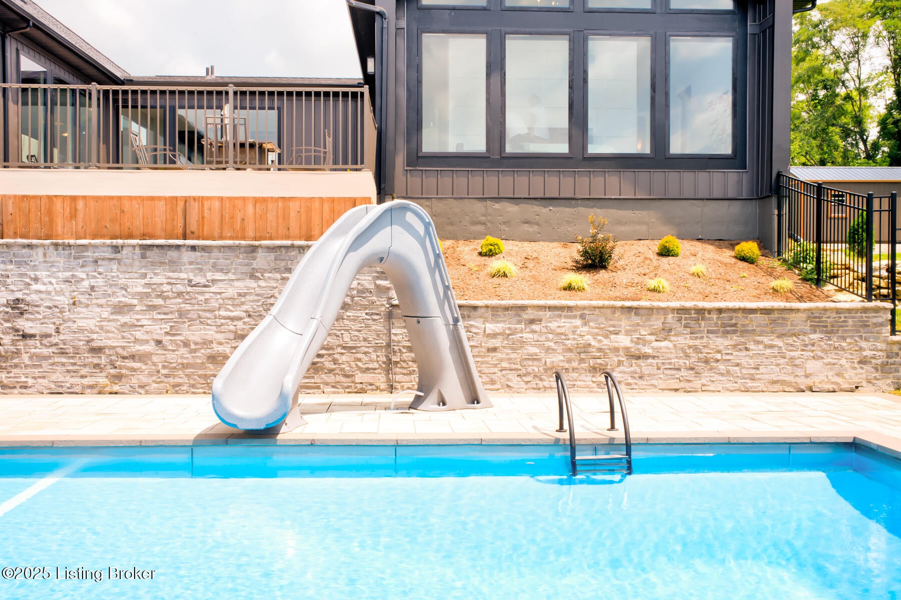 Taylorsville, Kentucky, 40071, United States, ,5 BathroomsBathrooms,Residential,Active,1900170