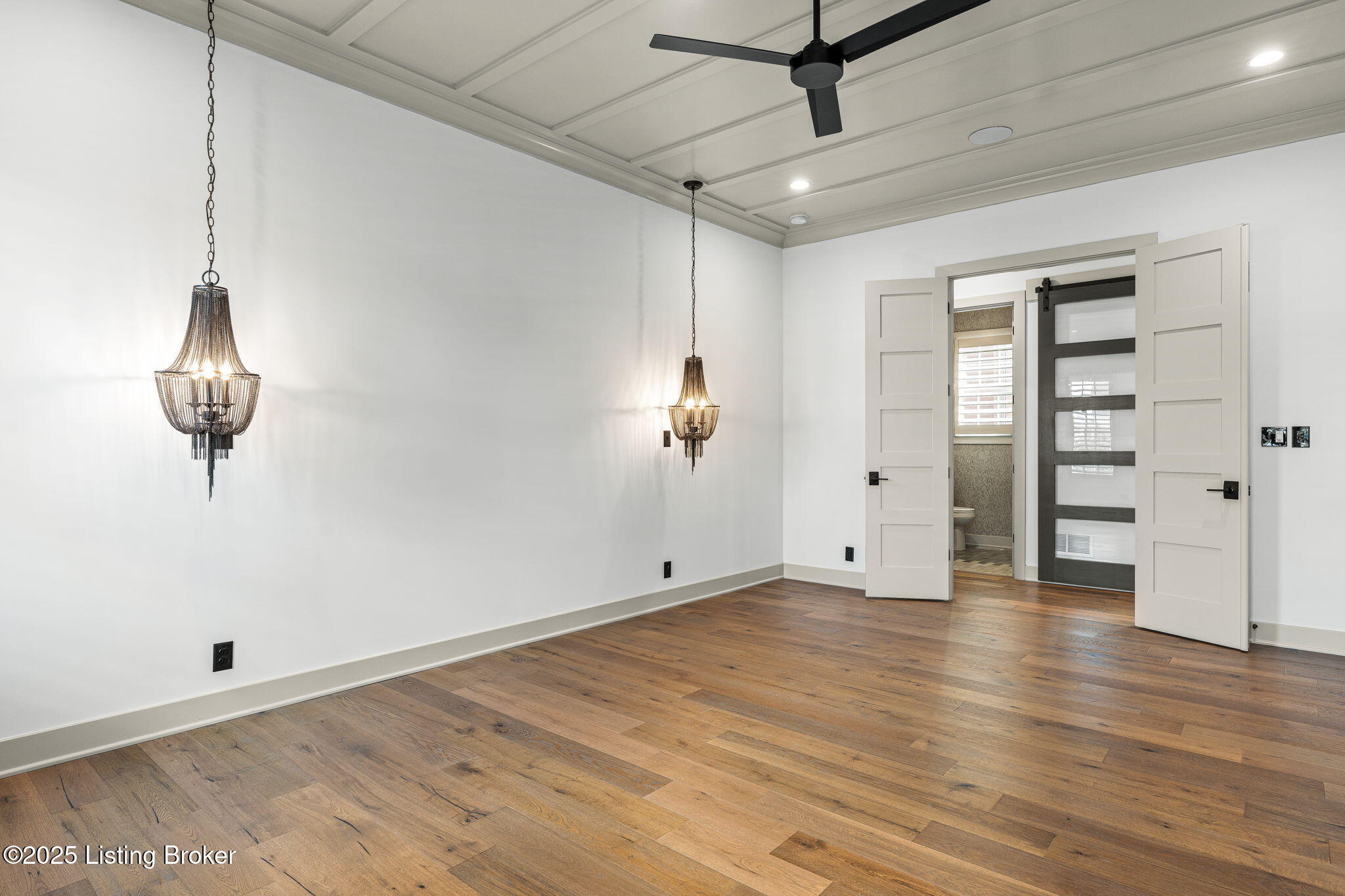 Prospect, Kentucky, 40059, United States, 6 Bedrooms Bedrooms, ,5 BathroomsBathrooms,Residential,Active,1926893