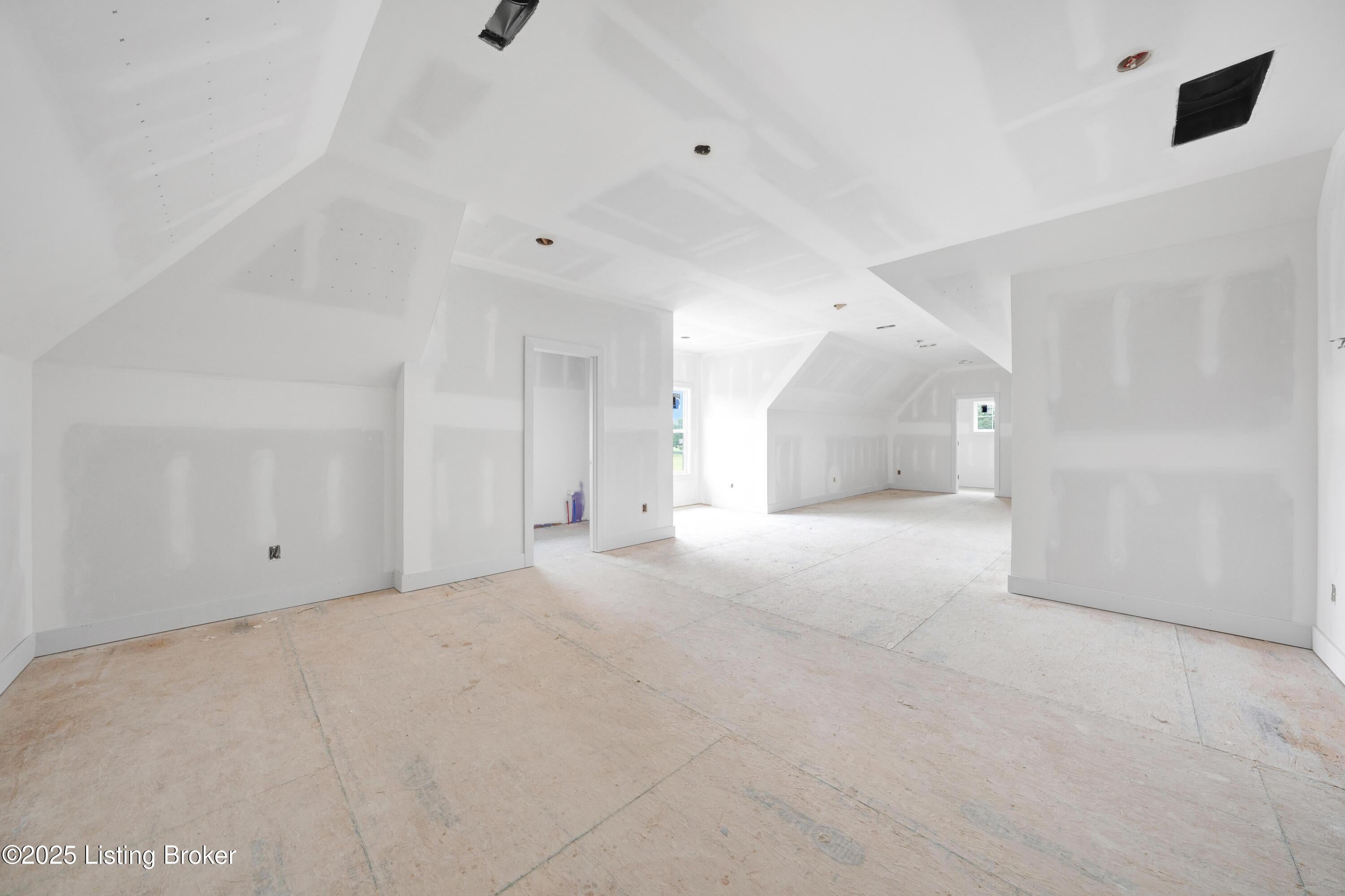 Prospect, Kentucky, 40059, United States, 5 Bedrooms Bedrooms, ,5 BathroomsBathrooms,Residential,Active,1849491