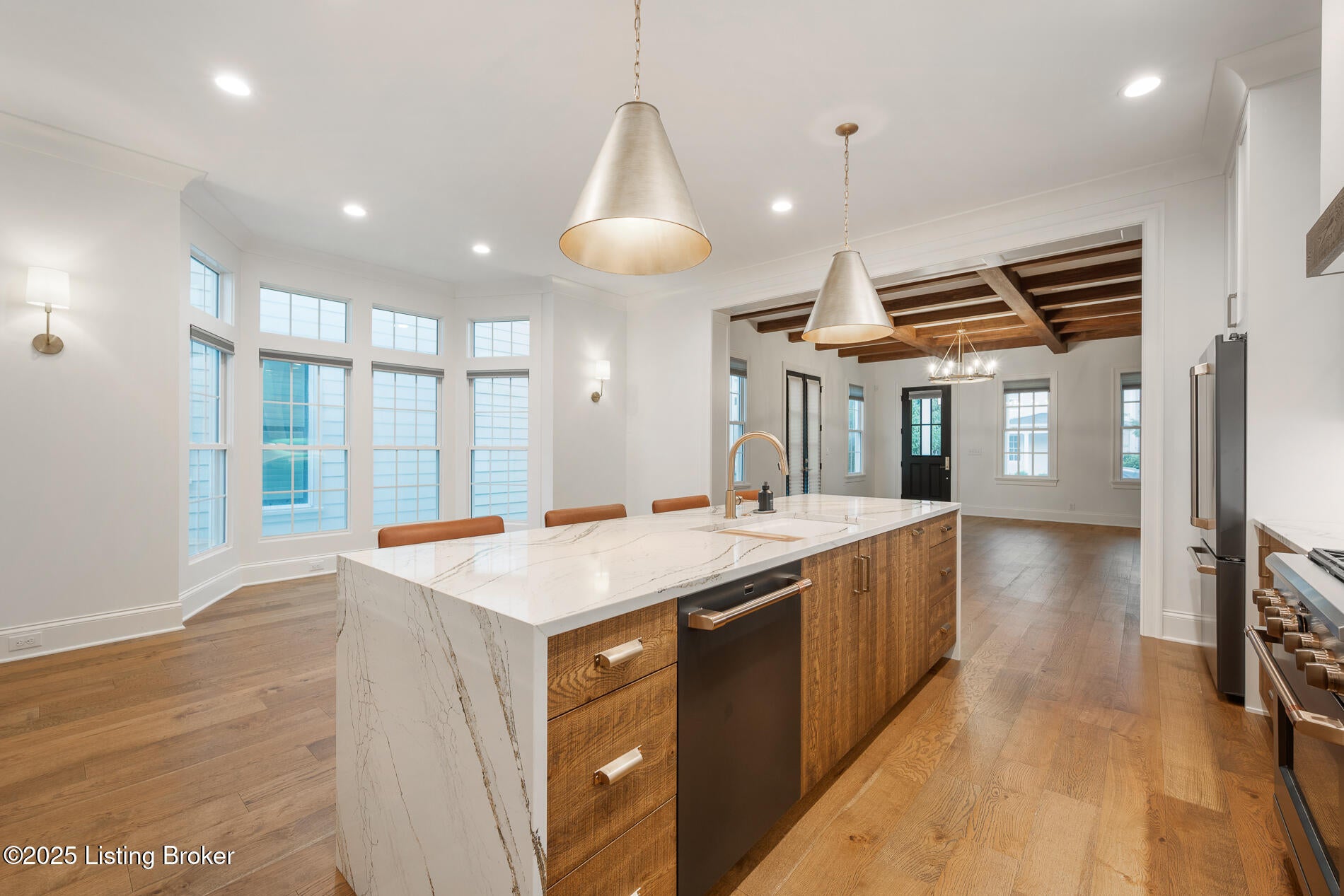 Prospect, Kentucky, 40059, United States, 4 Bedrooms Bedrooms, ,4 BathroomsBathrooms,Residential,Active,1997566